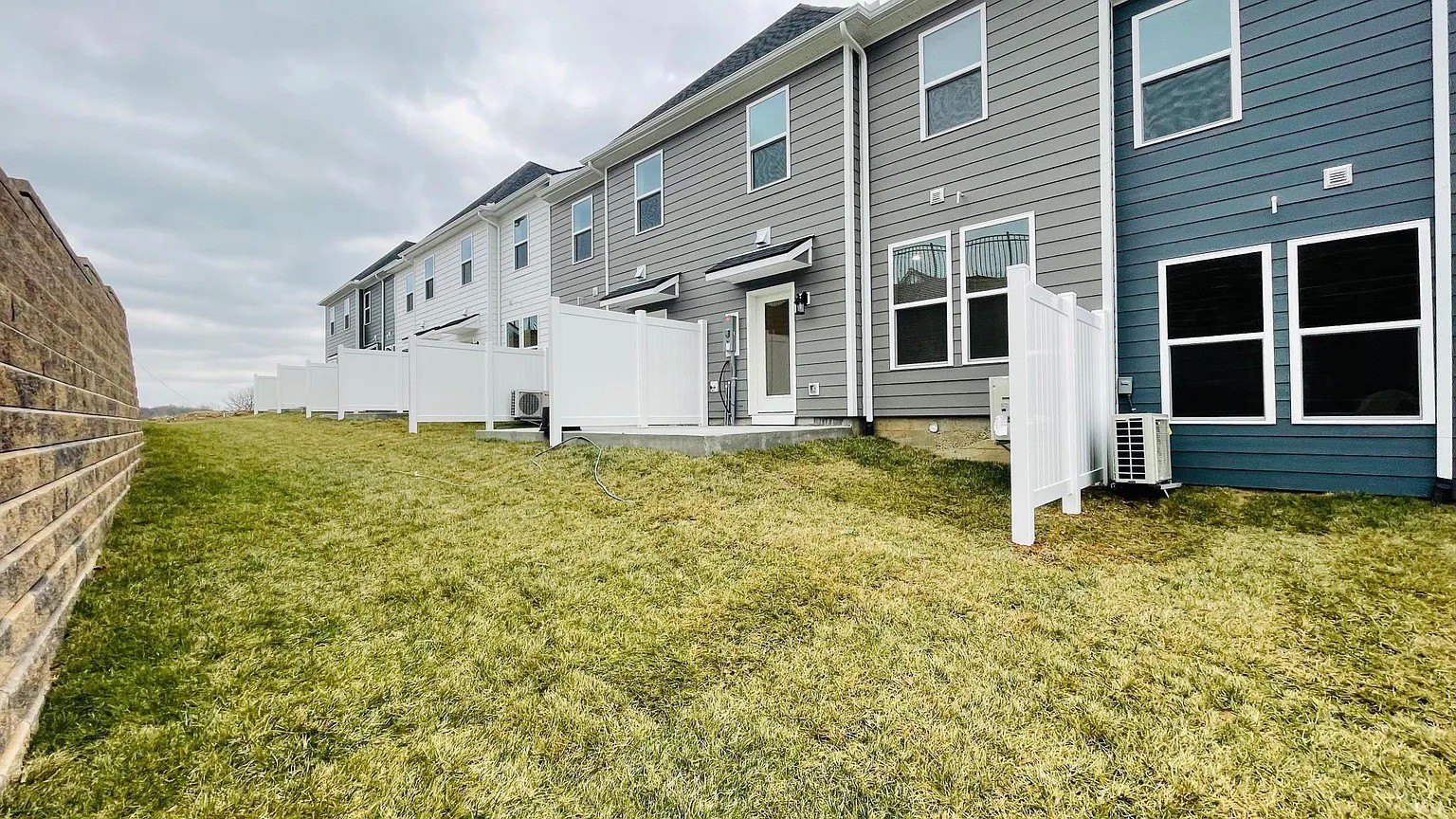 5078 Dayflower Dr Property Photo 16