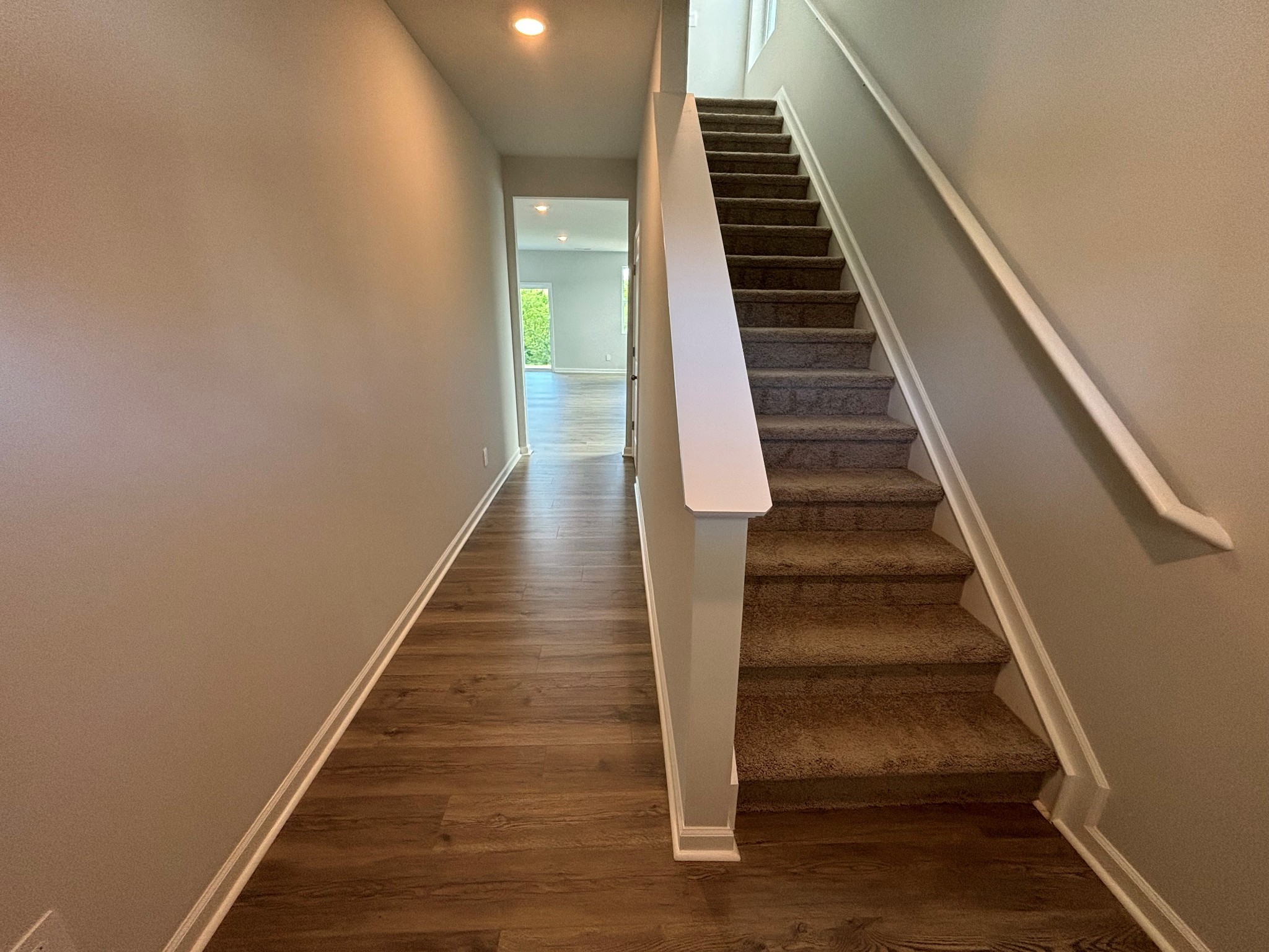 714 Walleye Way Property Photo 2