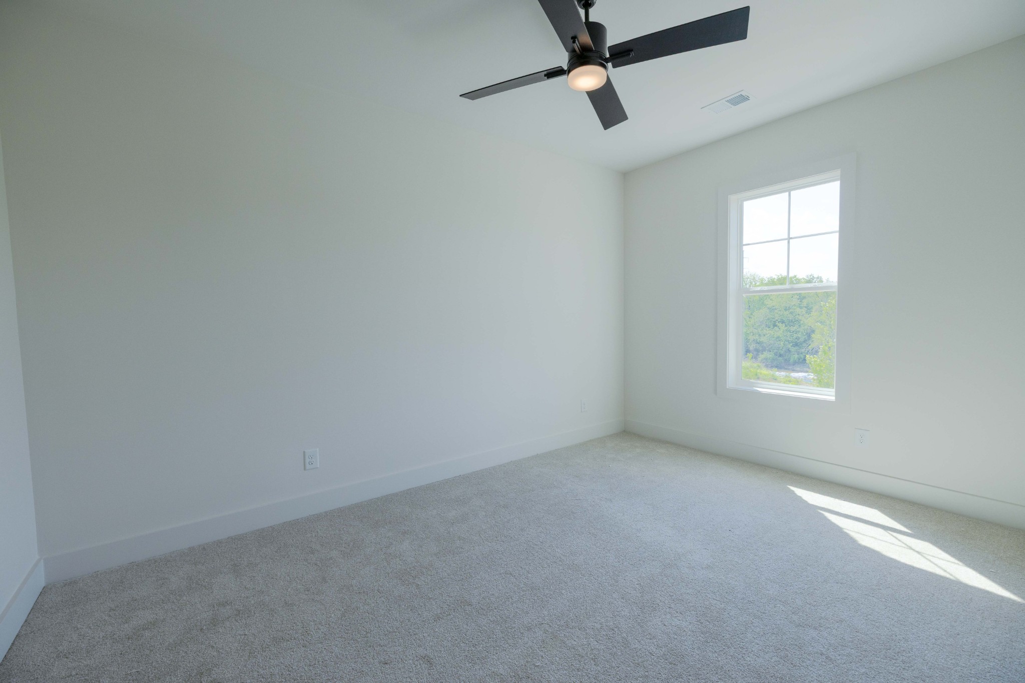 4072 Penfield Drive Unit B Property Photo 15