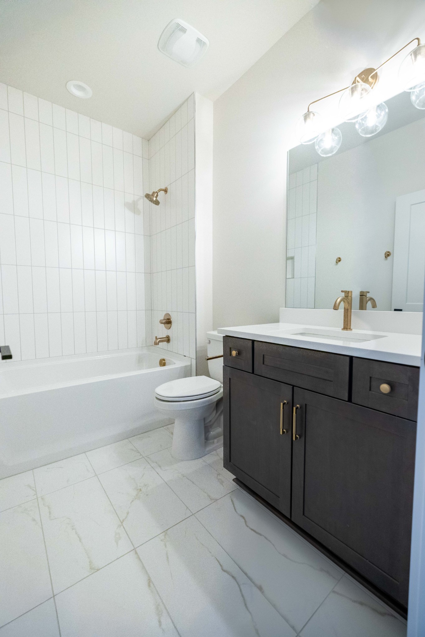 4064 Penfield Drive Unit D Property Photo 14