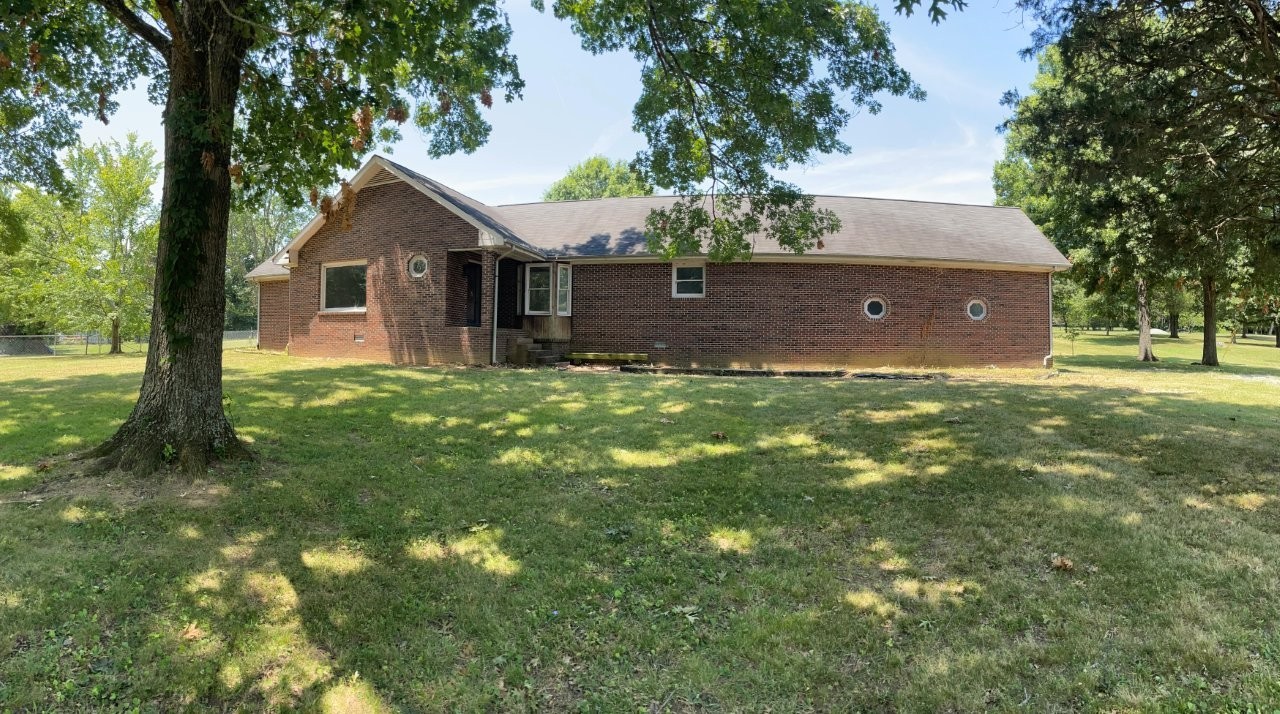 1006 Corinth Rd Property Photo 1