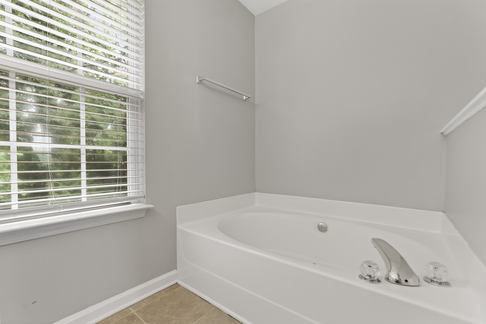 7444 Kreitner Dr Property Photo 30