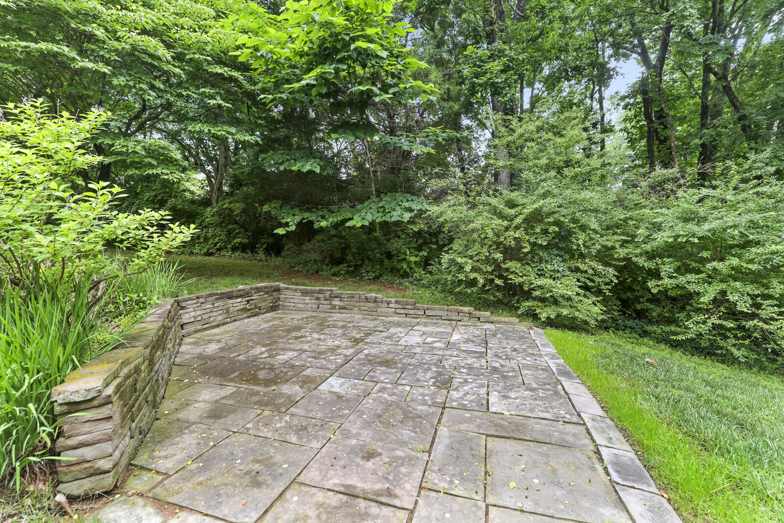 7444 Kreitner Dr Property Photo 41