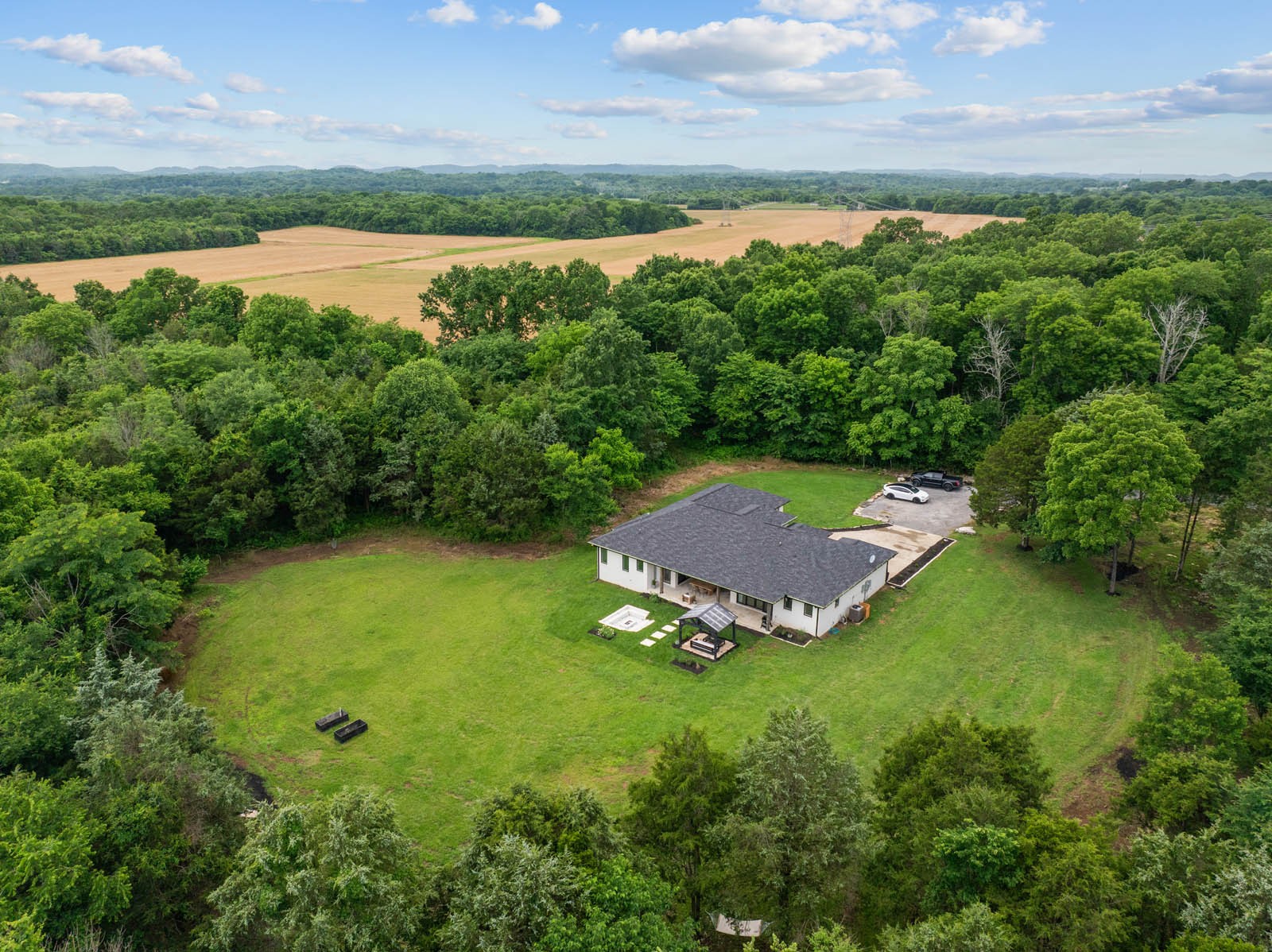 1240 John Windrow Rd Property Photo 1