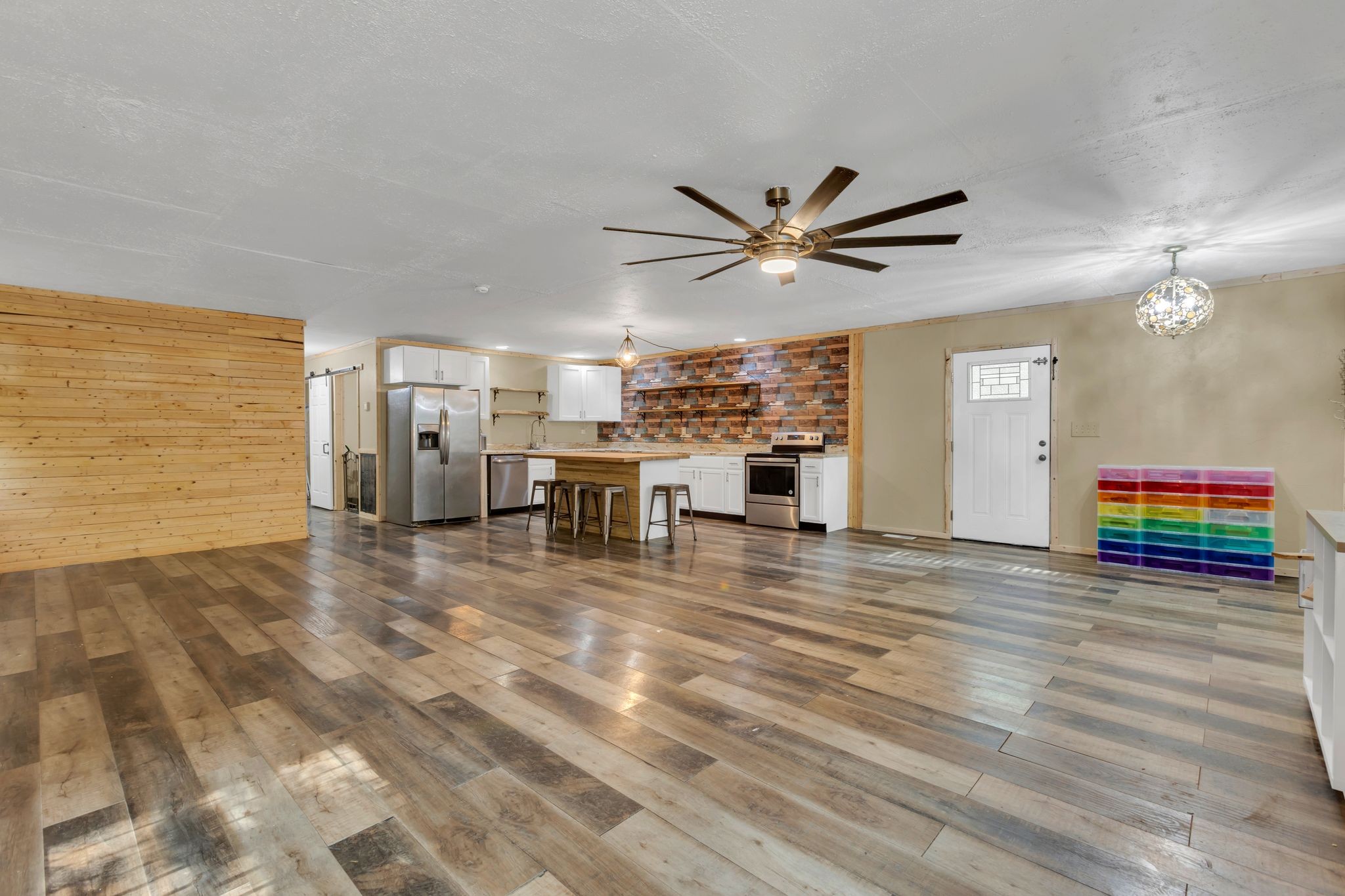 9780 S Lick Creek Rd, Sw Property Photo 1