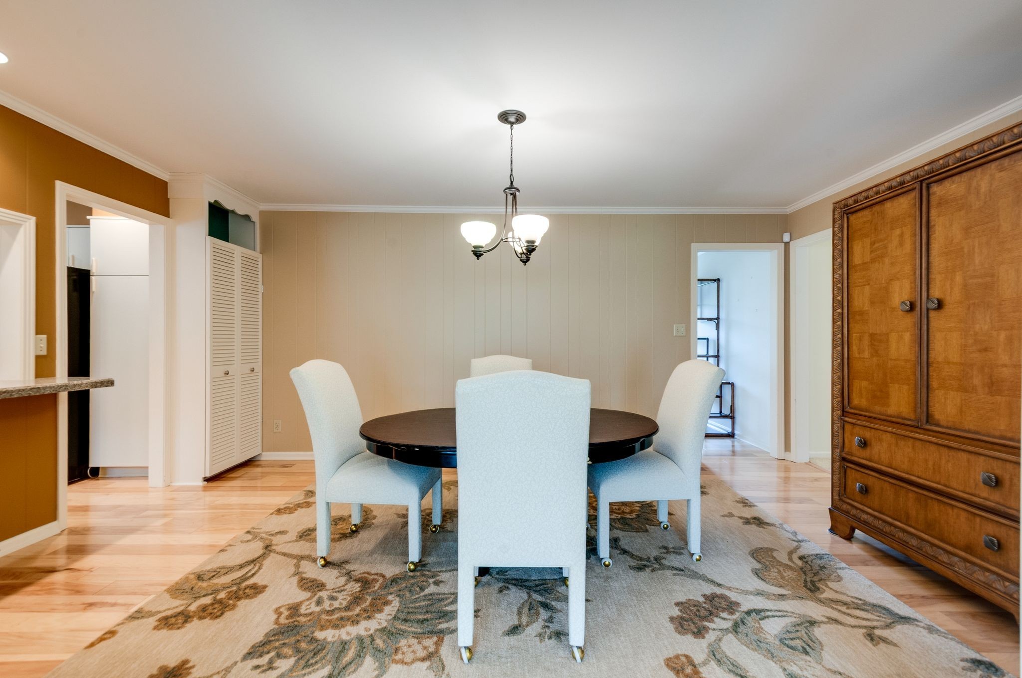 6307 Park Ln Property Photo 10