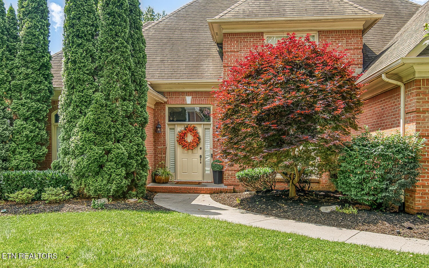 9106 Farrell Park Lane Property Photo 1