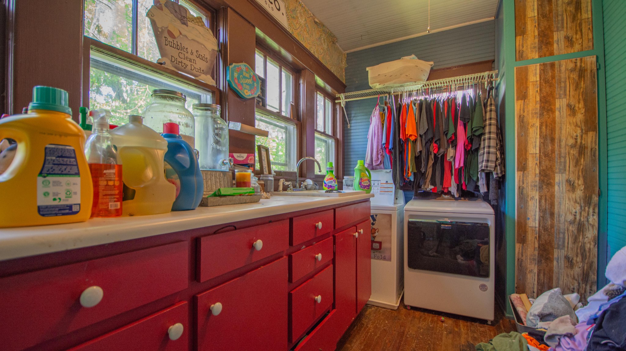 395 Market St Property Photo 26