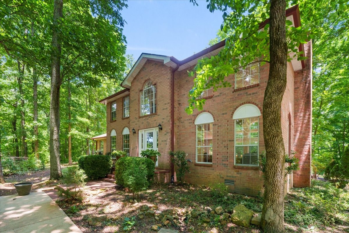 8016 Quail Creek Rd Property Photo