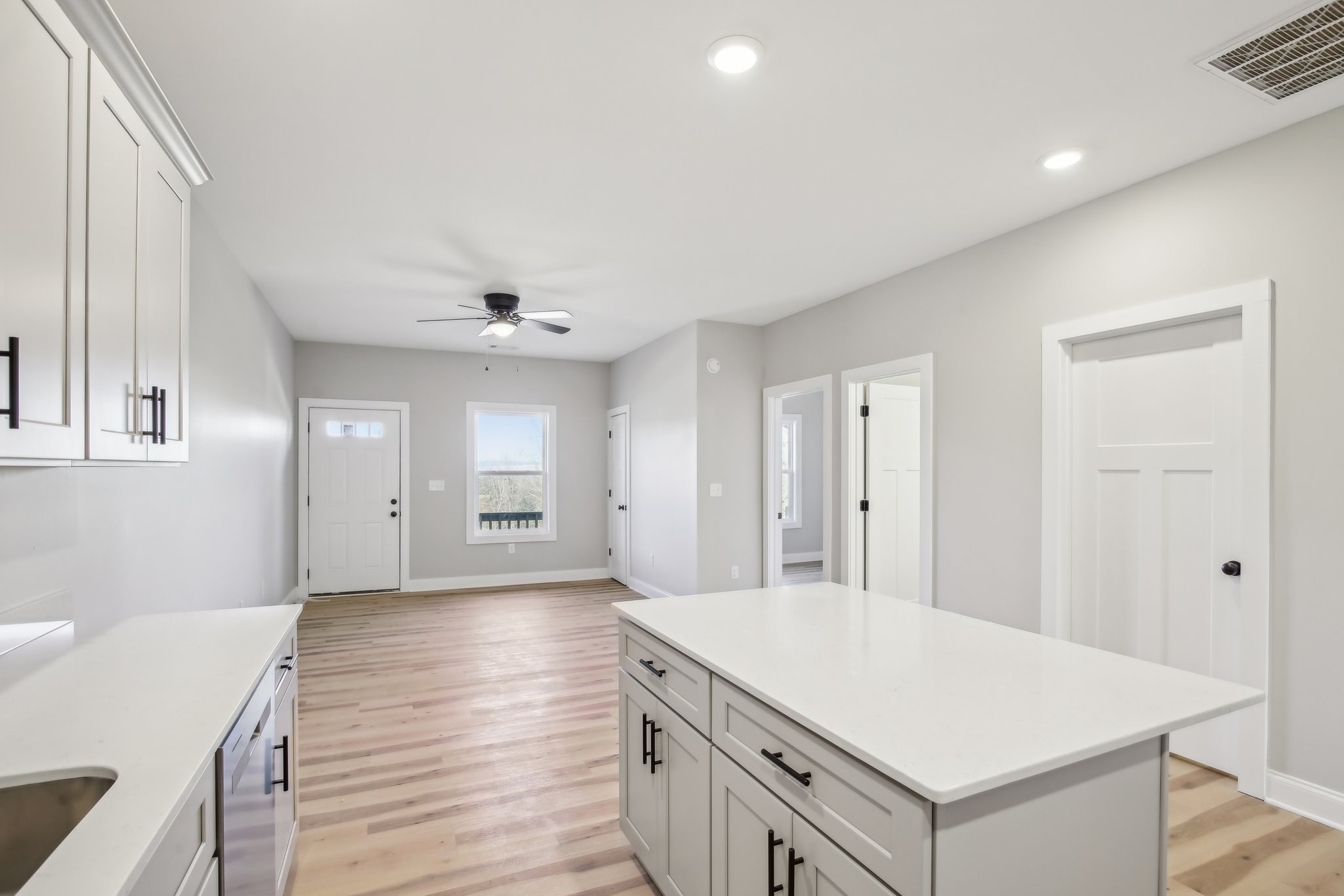 80 Five Oak Lane Property Photo 4