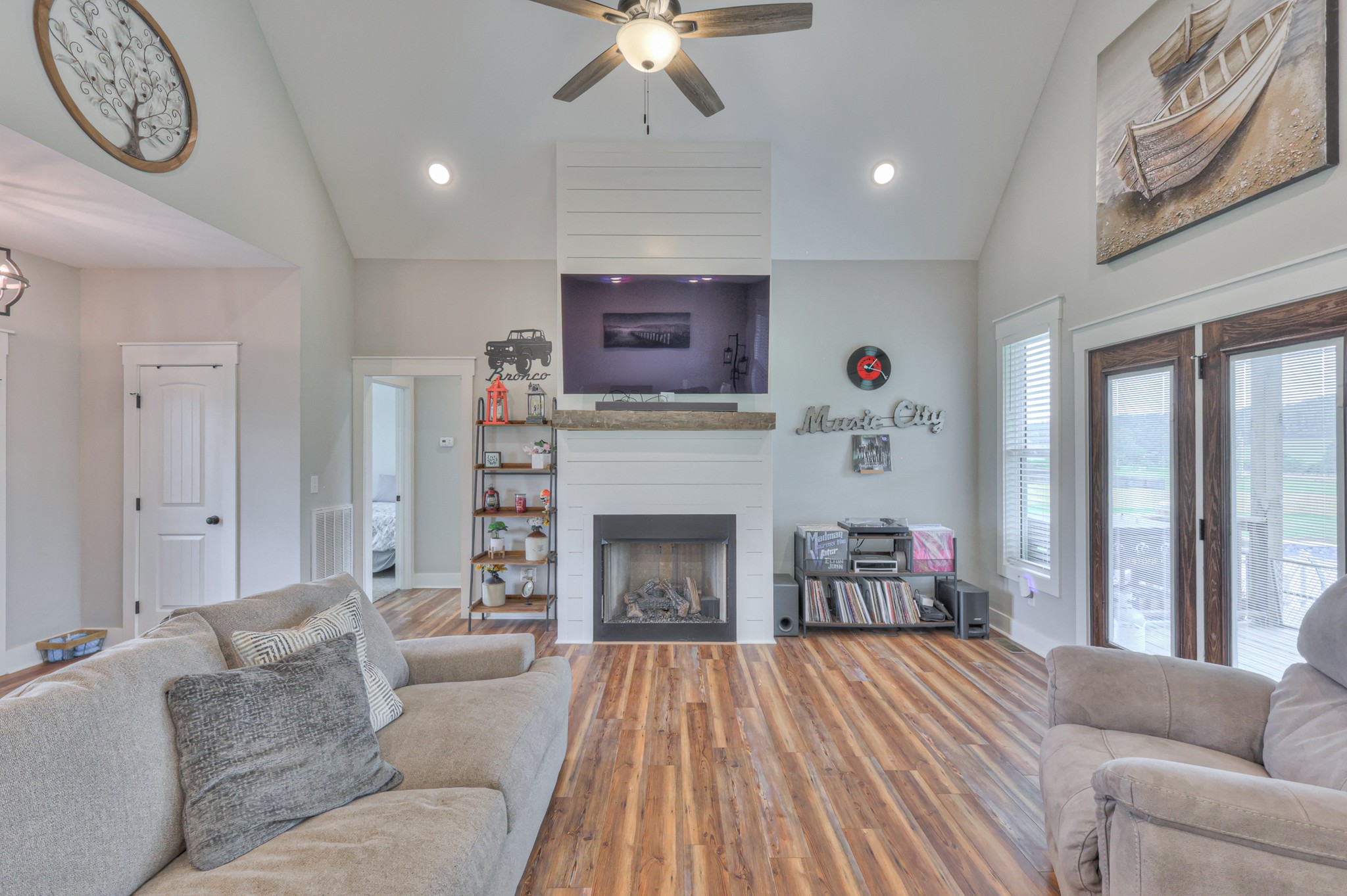 1120 Hearn Hill Rd Property Photo 23
