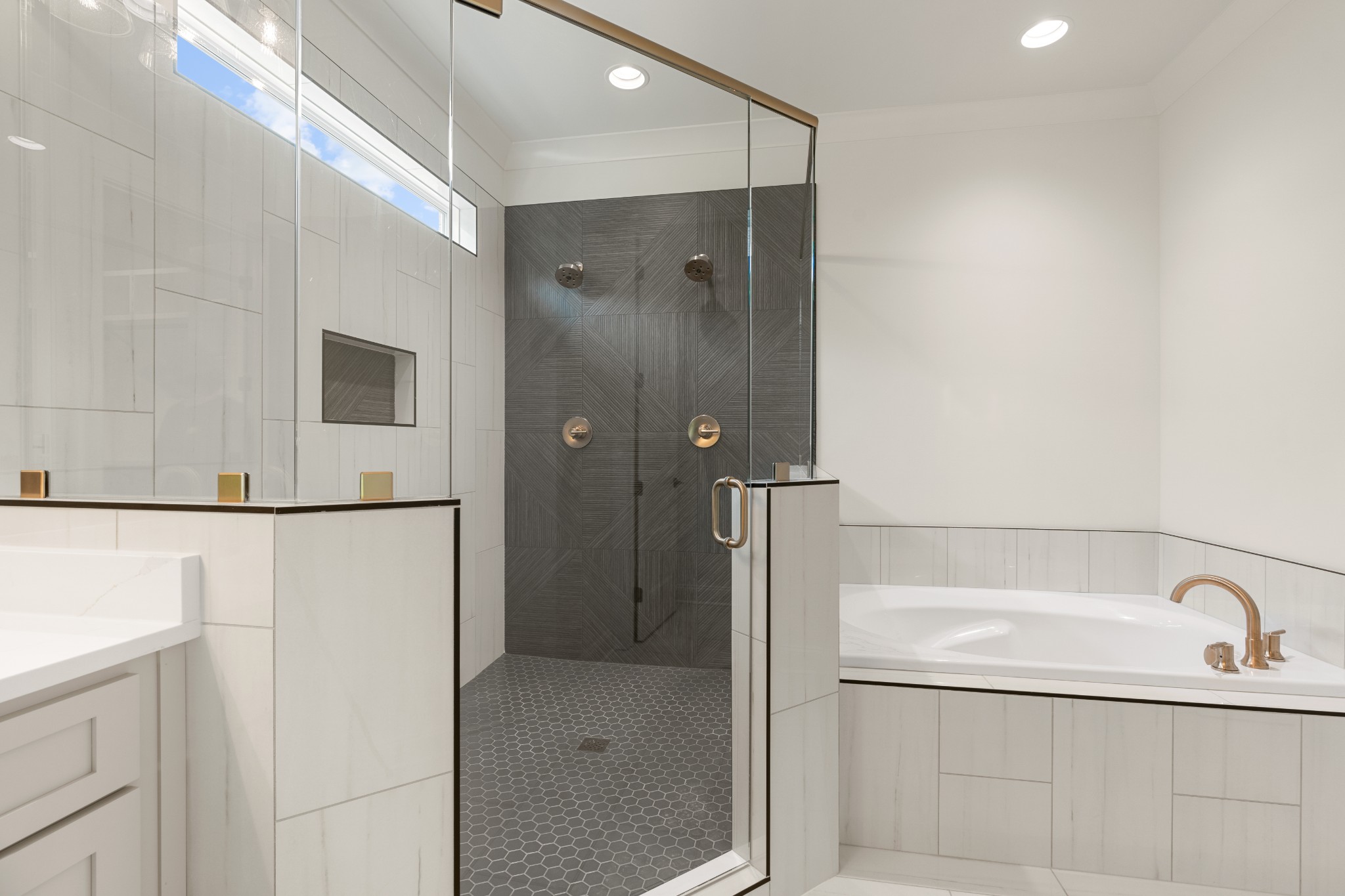 4020 Mandrake Pl #172 Property Photo 32