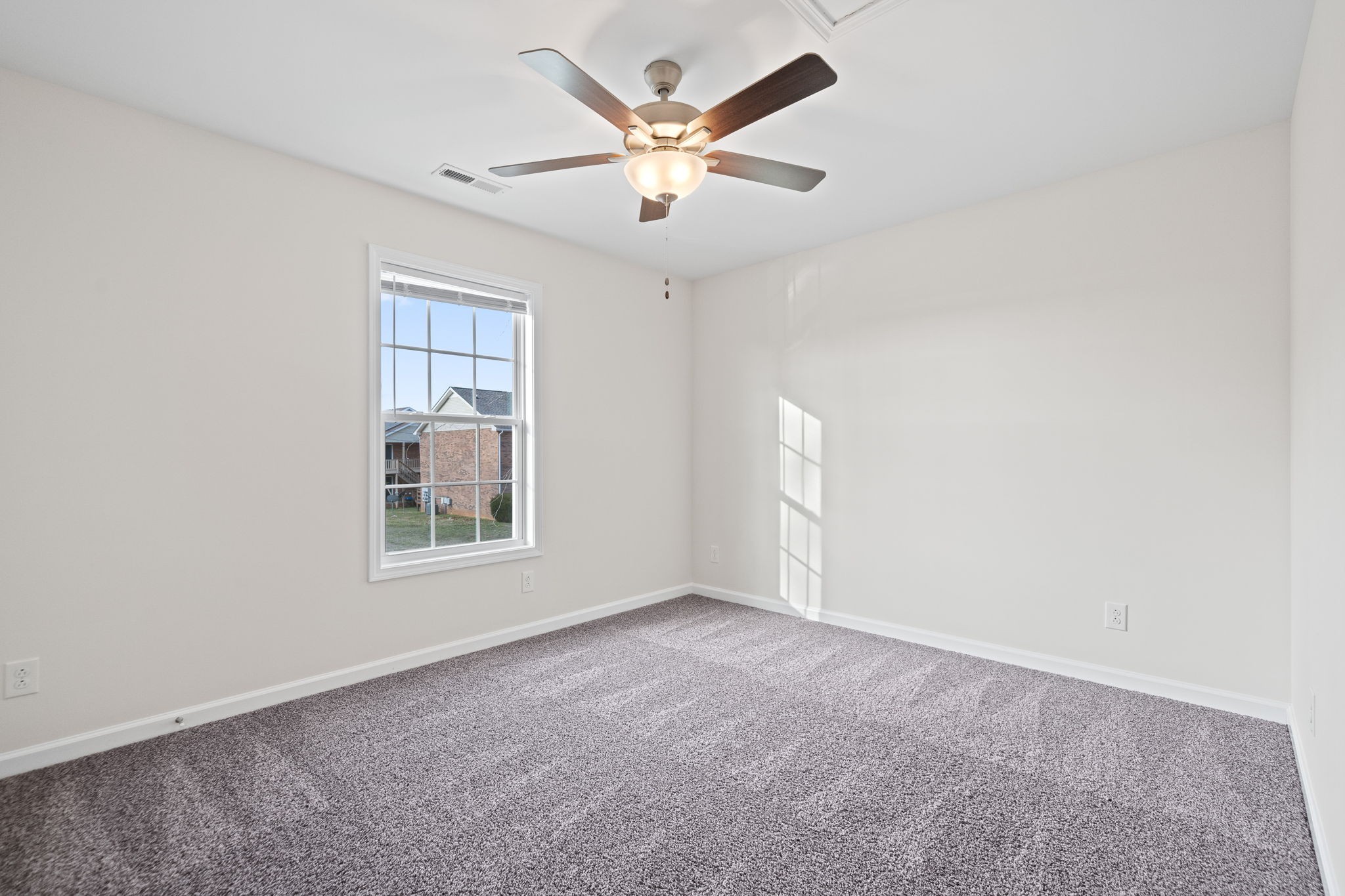 3277 Tower Dr Property Photo 12