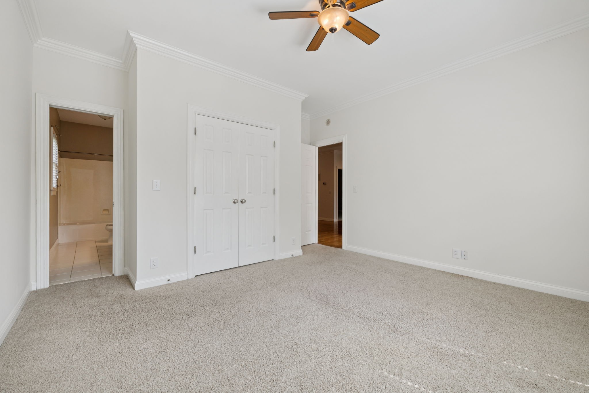 9450 Norwood Dr Property Photo 38