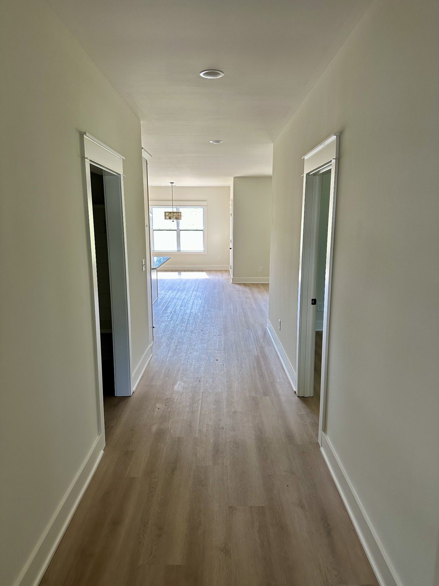 824 Parkside Blvd Property Photo 8