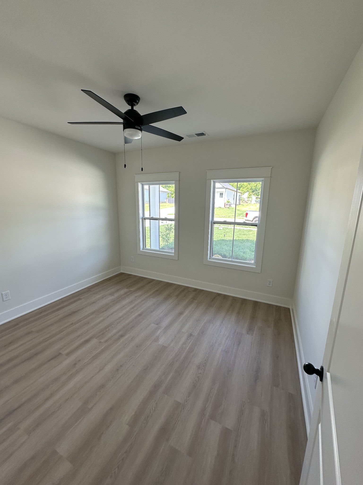 824 Parkside Blvd Property Photo 17