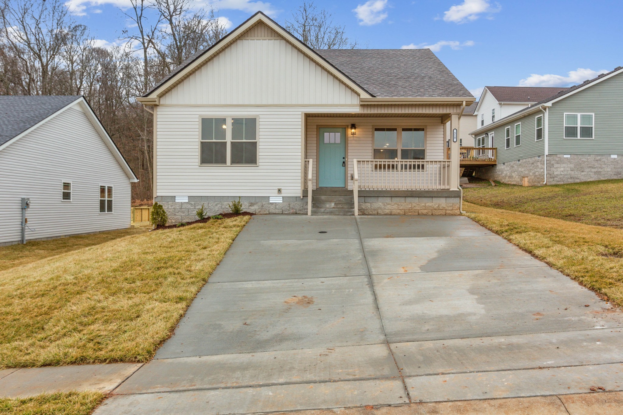 1445 Isaiah Dr Property Photo 1
