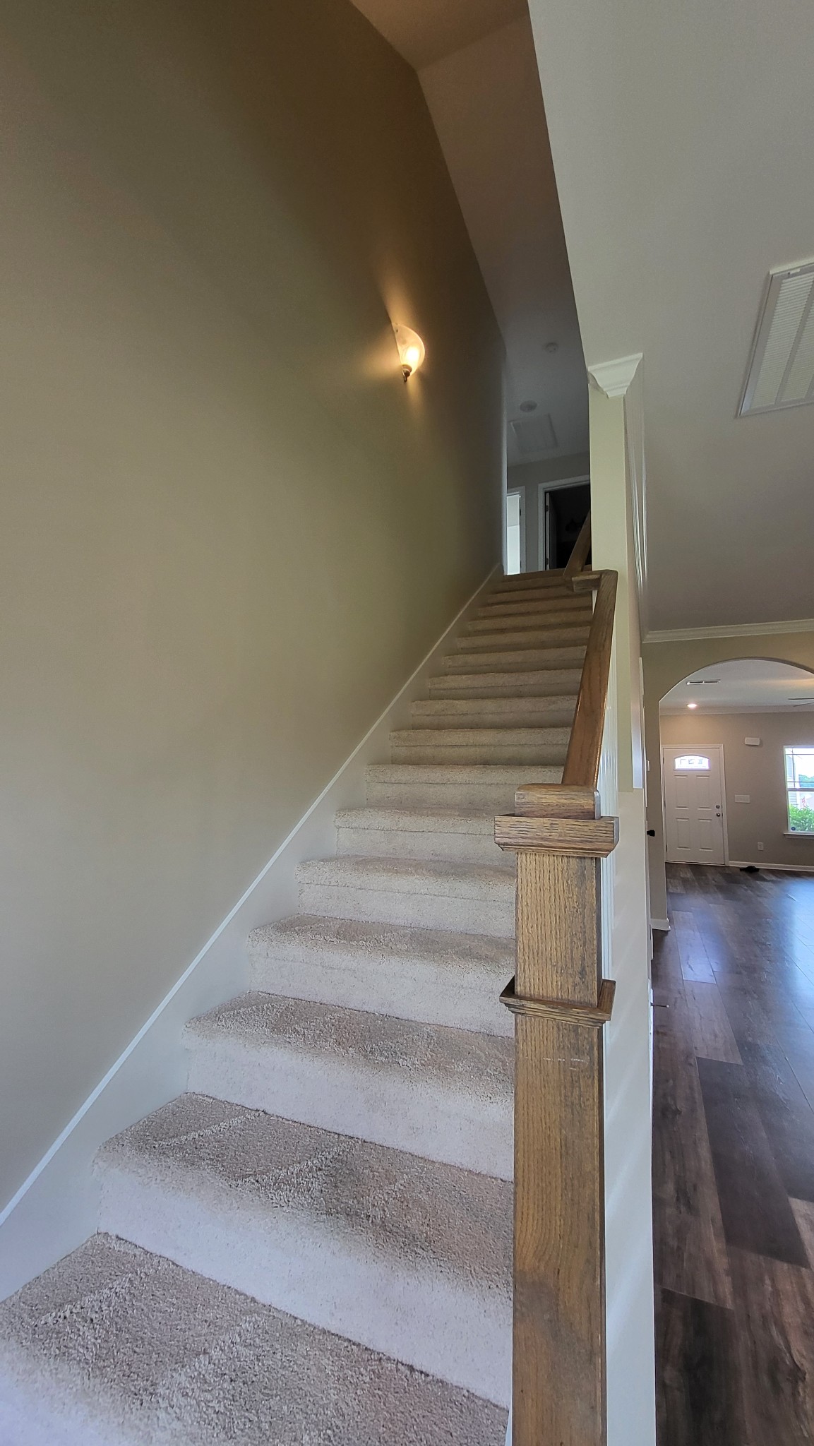 1060 Brayden Dr Property Photo 8
