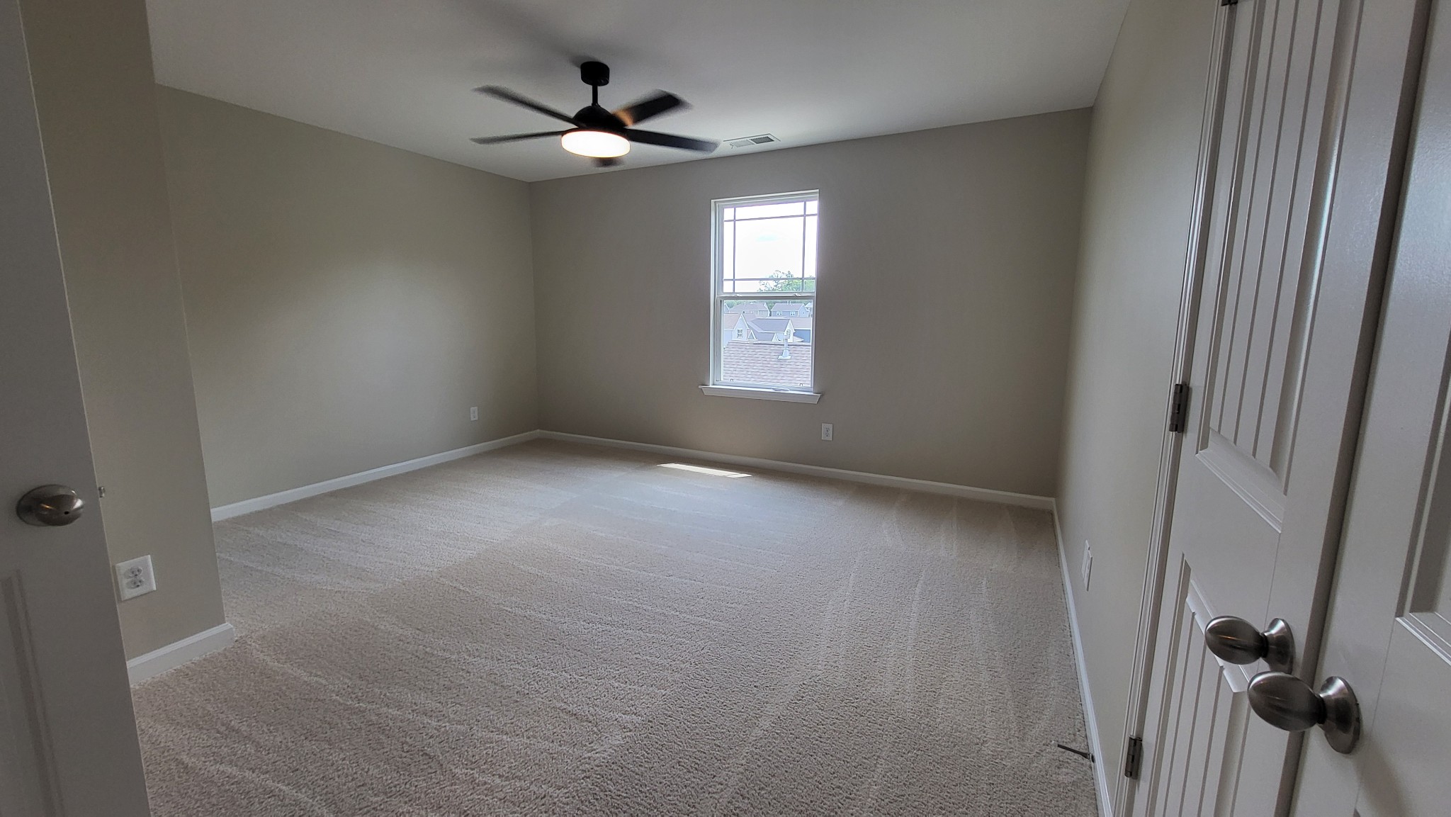 1060 Brayden Dr Property Photo 14