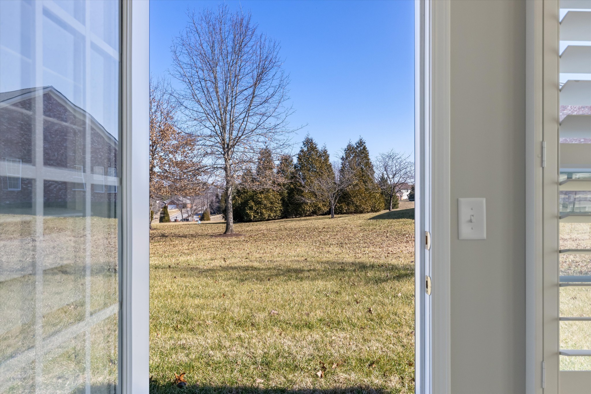 395 Devon Chase Hl Property Photo 26
