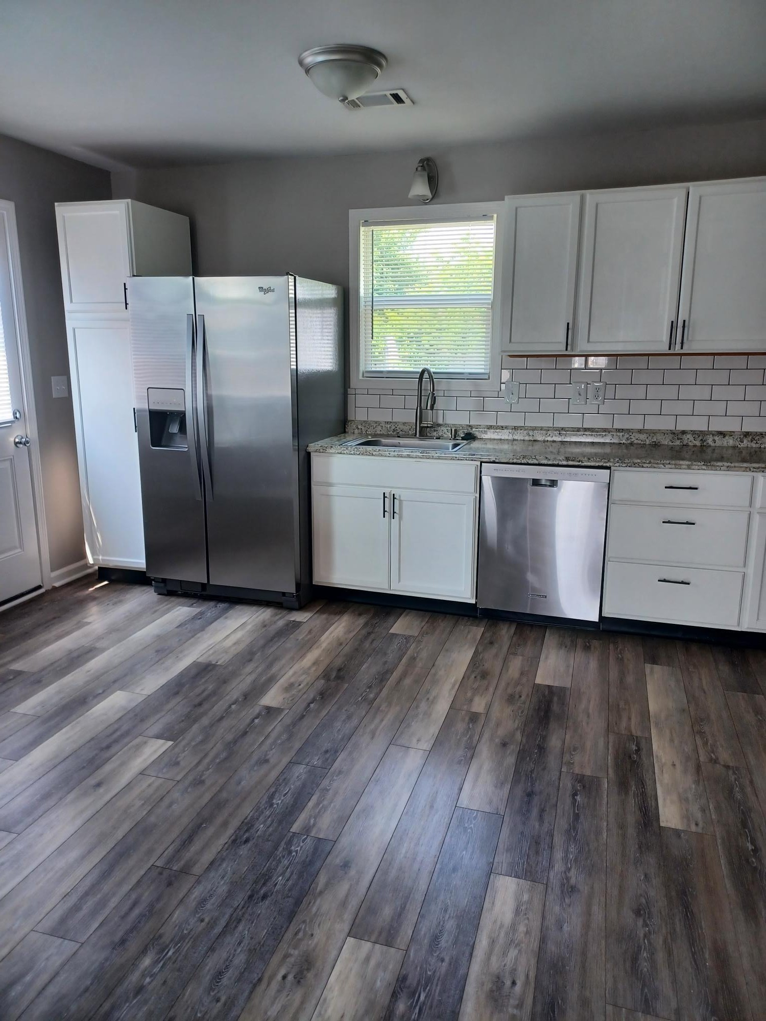 1017 Shadow Ridge Ave Property Photo 3