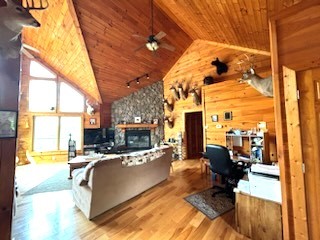 1027 Garland Hollow Rd Property Photo 13