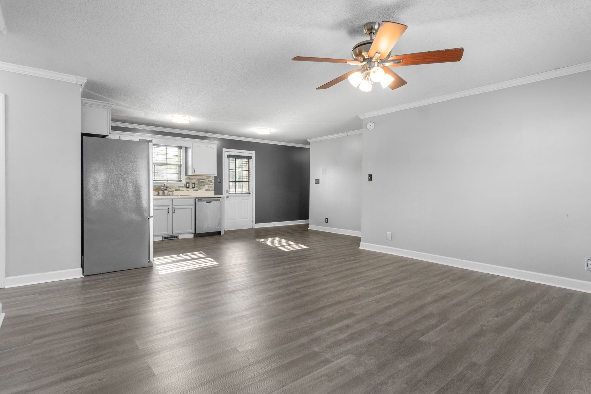 312 Chesire Way Property Photo 6