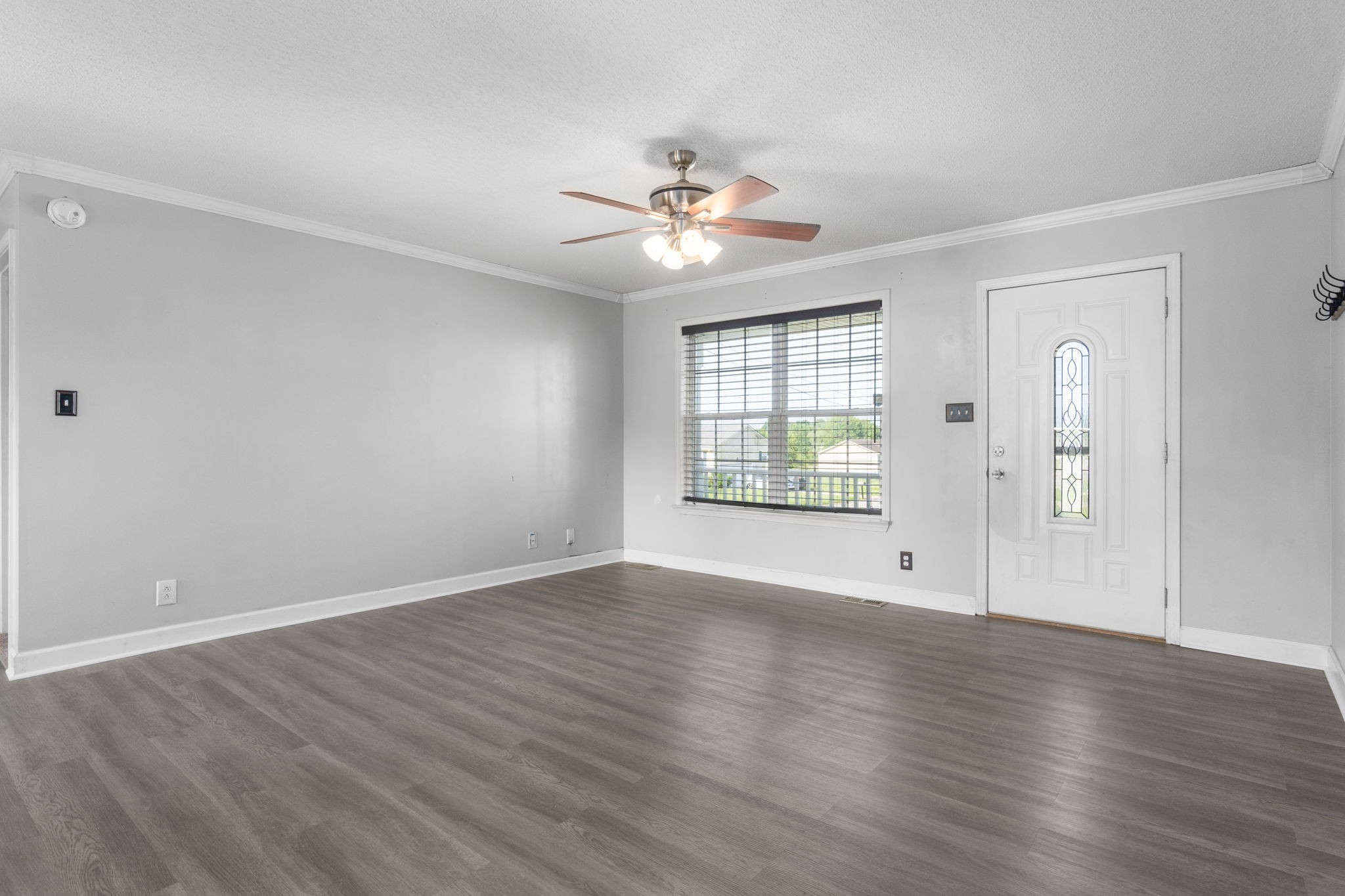 312 Chesire Way Property Photo 8