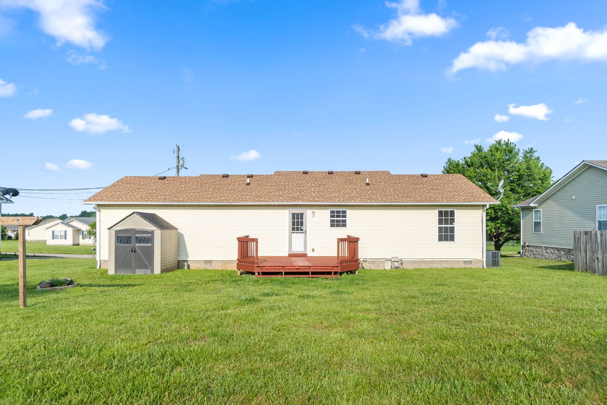 312 Chesire Way Property Photo 27