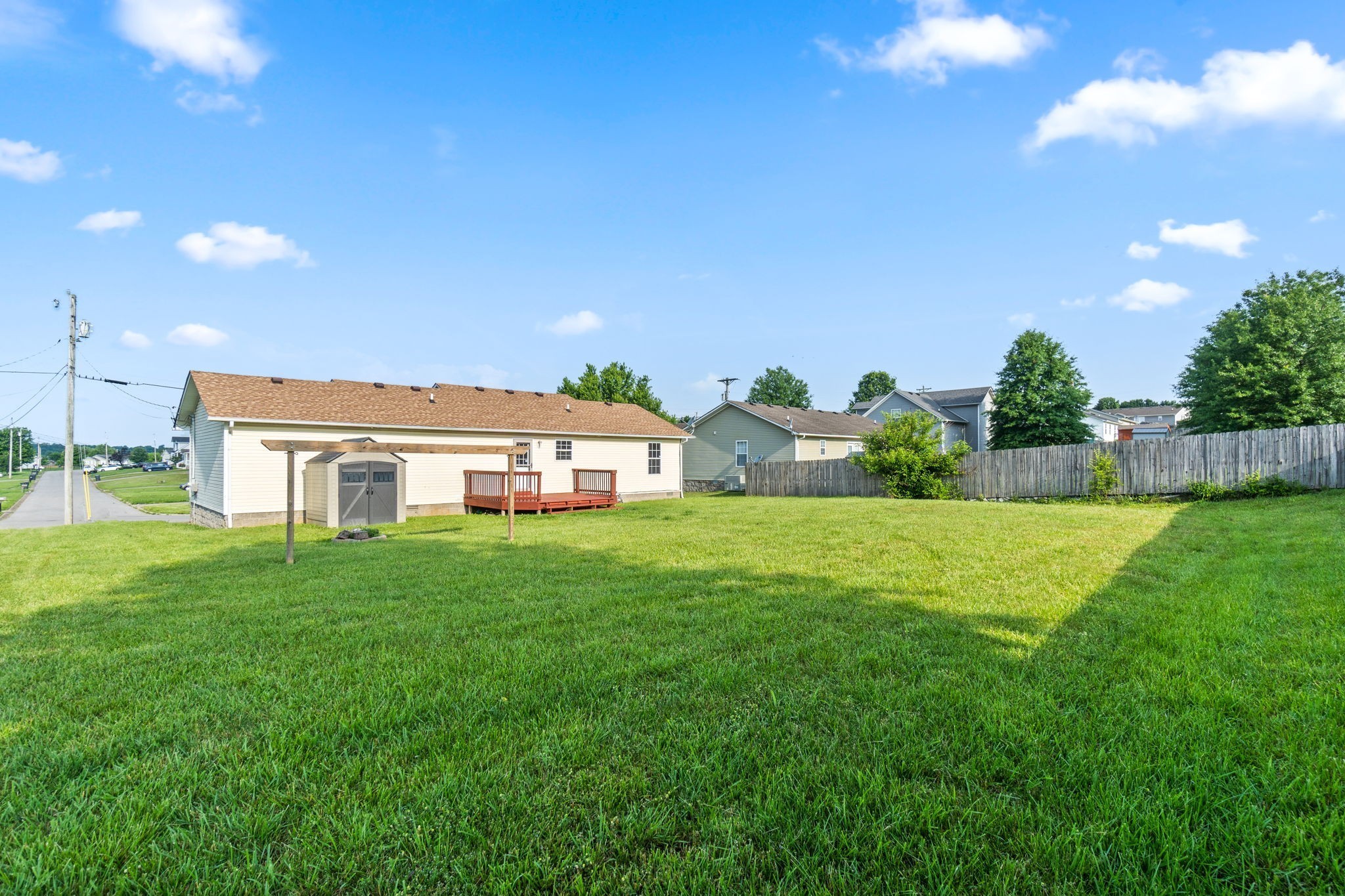 312 Chesire Way Property Photo 28