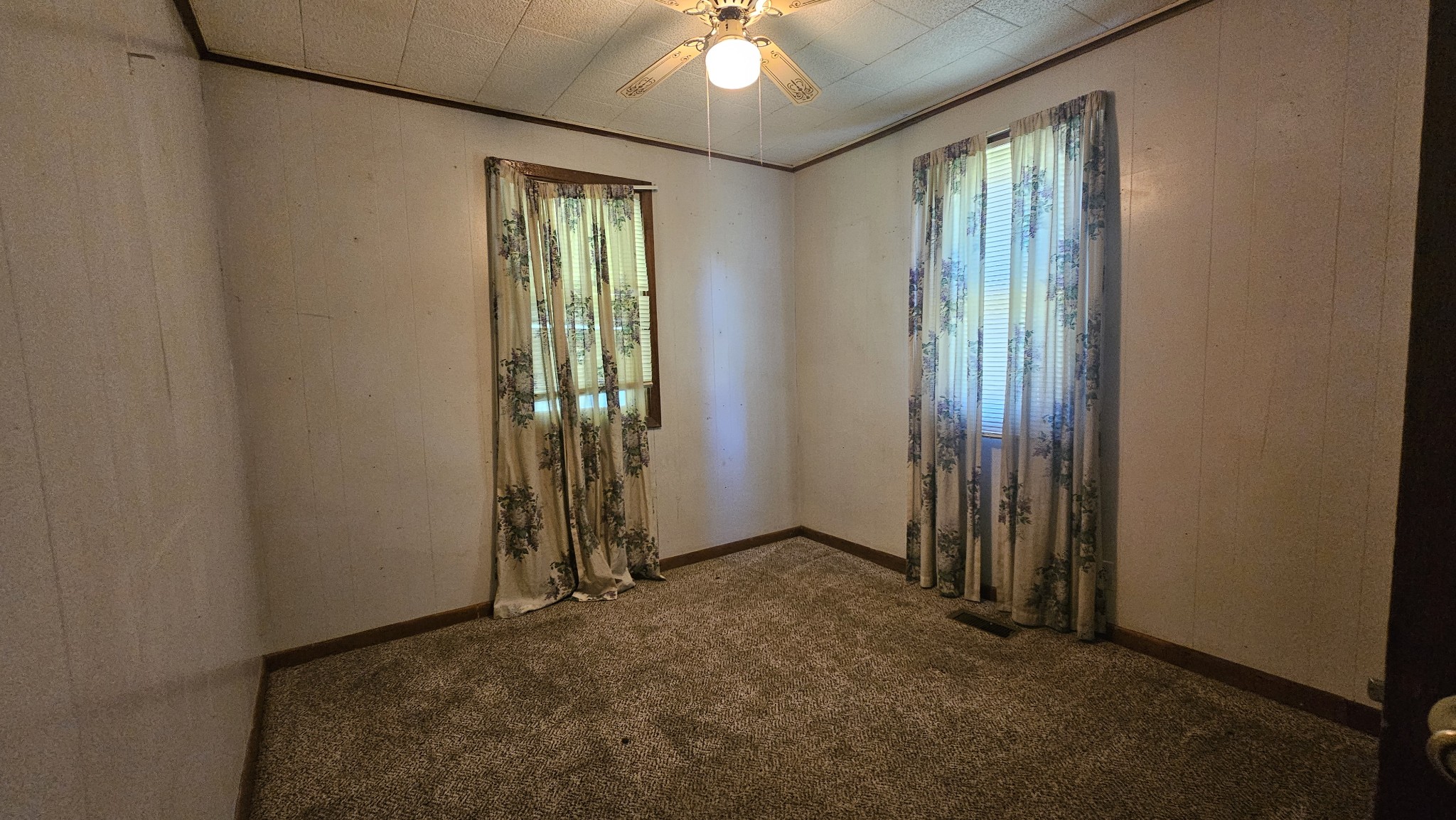 153 Cooper Rd Property Photo 7