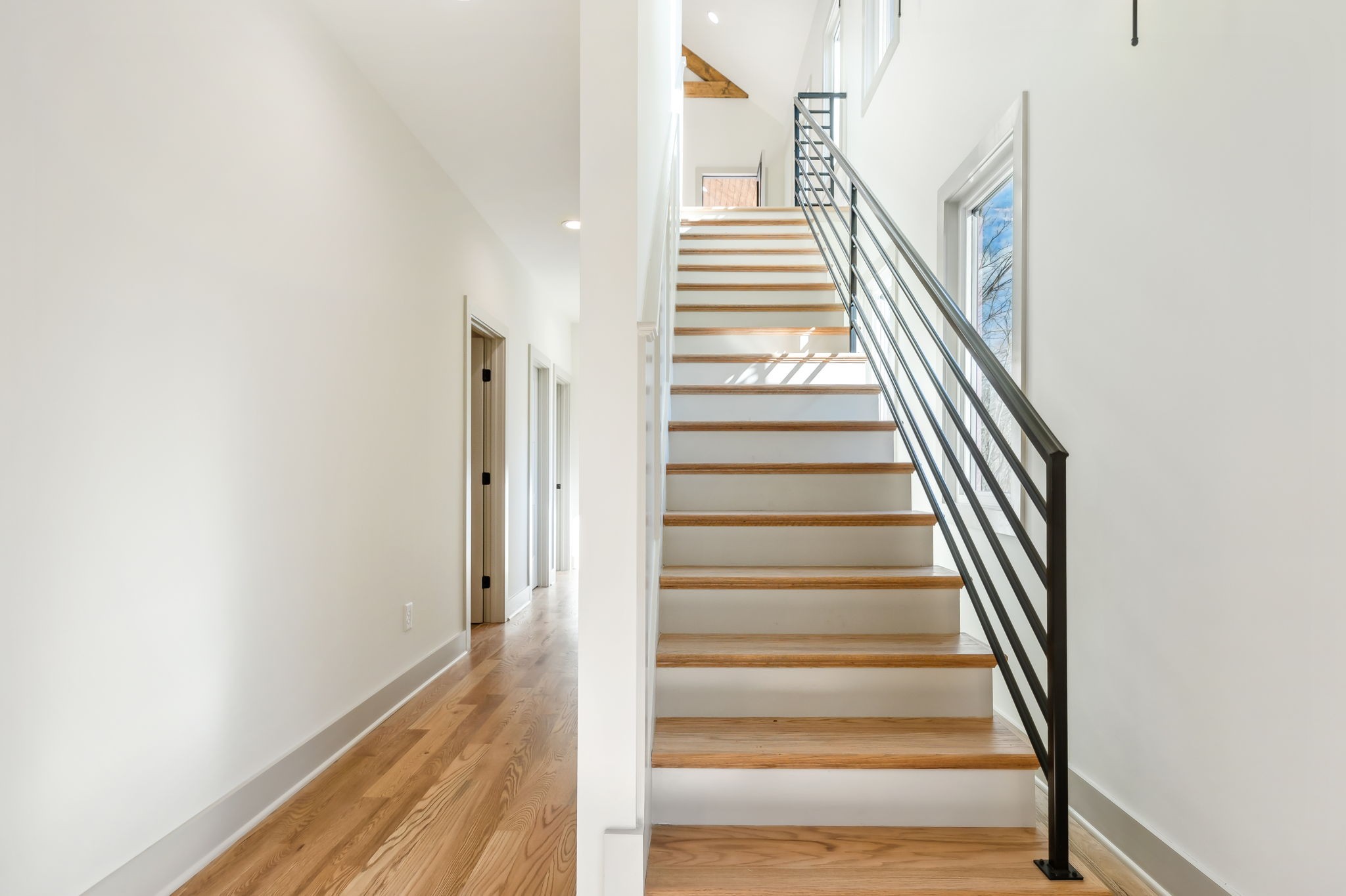 921 Blackberry Ridge Way Property Photo 11
