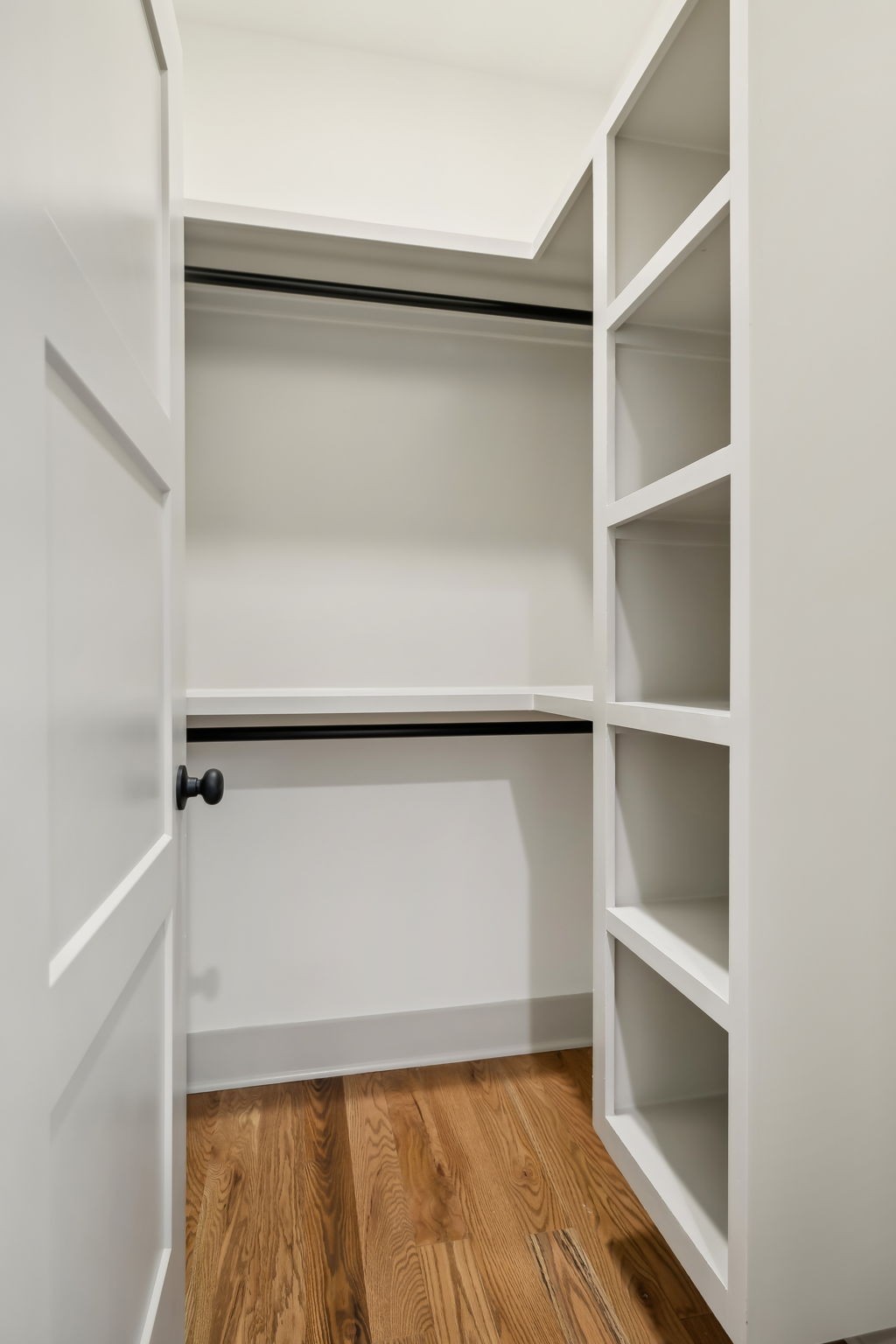921 Blackberry Ridge Way Property Photo 15