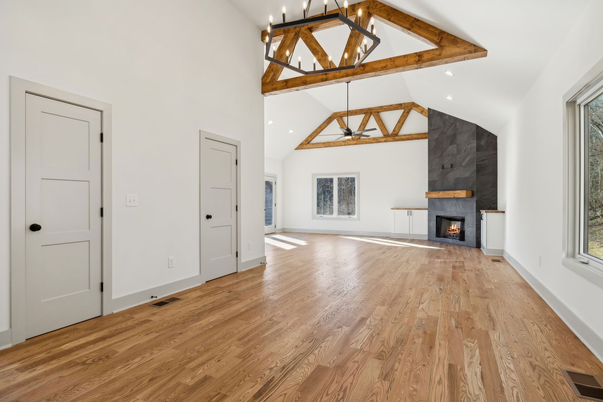 921 Blackberry Ridge Way Property Photo 31