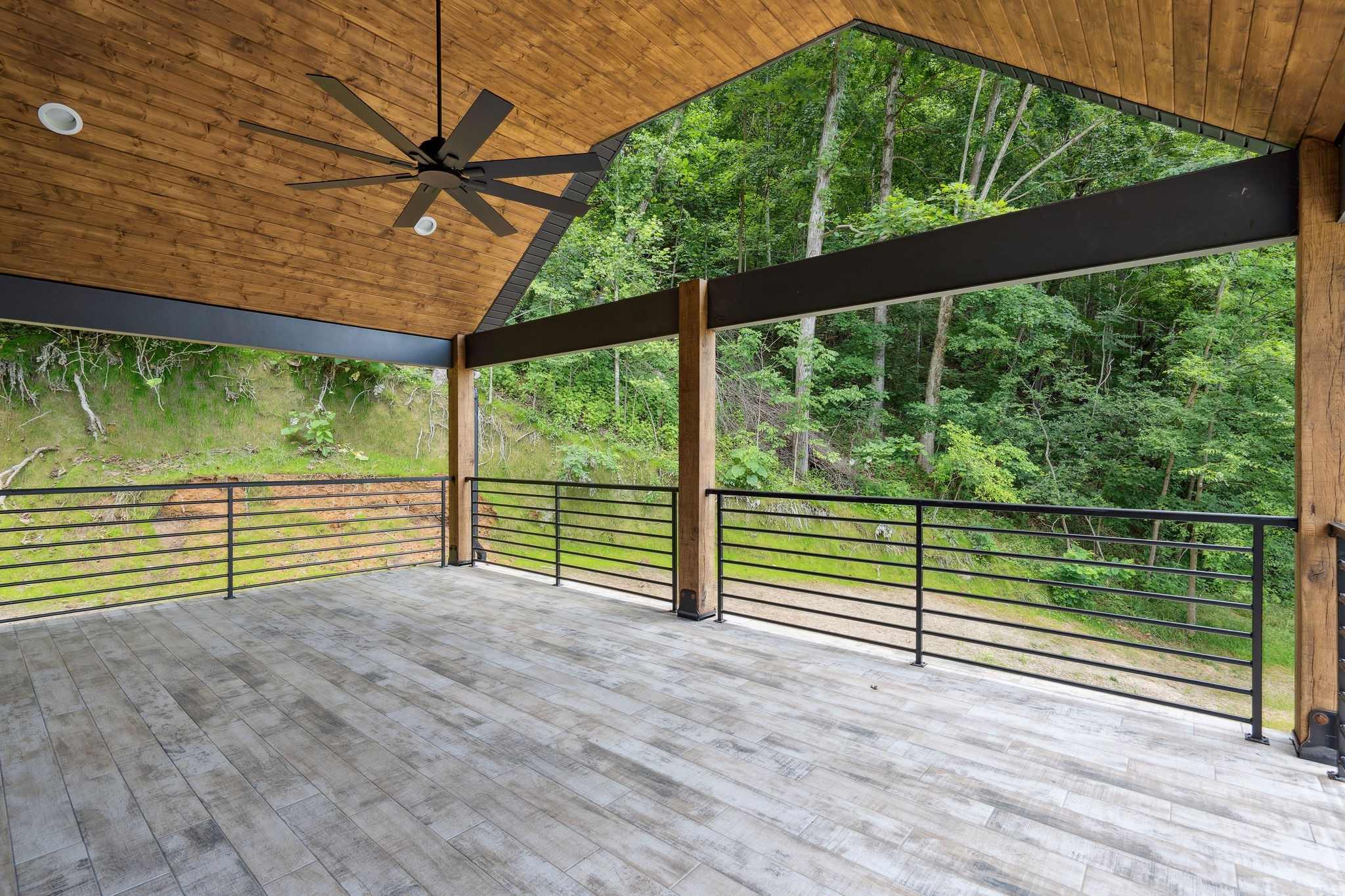 921 Blackberry Ridge Way Property Photo 39