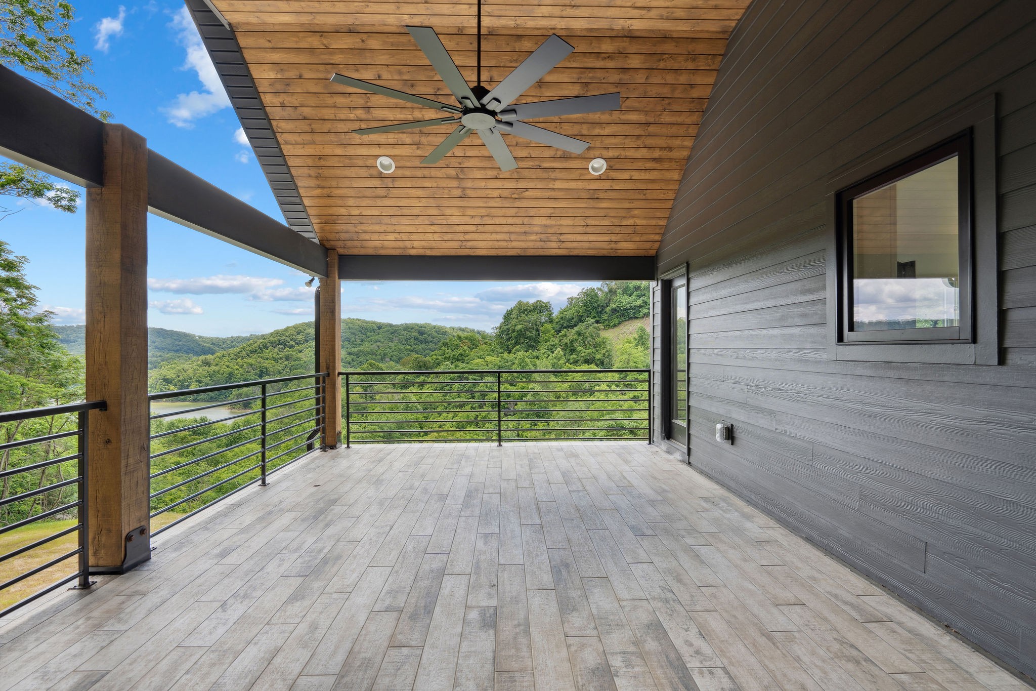 921 Blackberry Ridge Way Property Photo 40