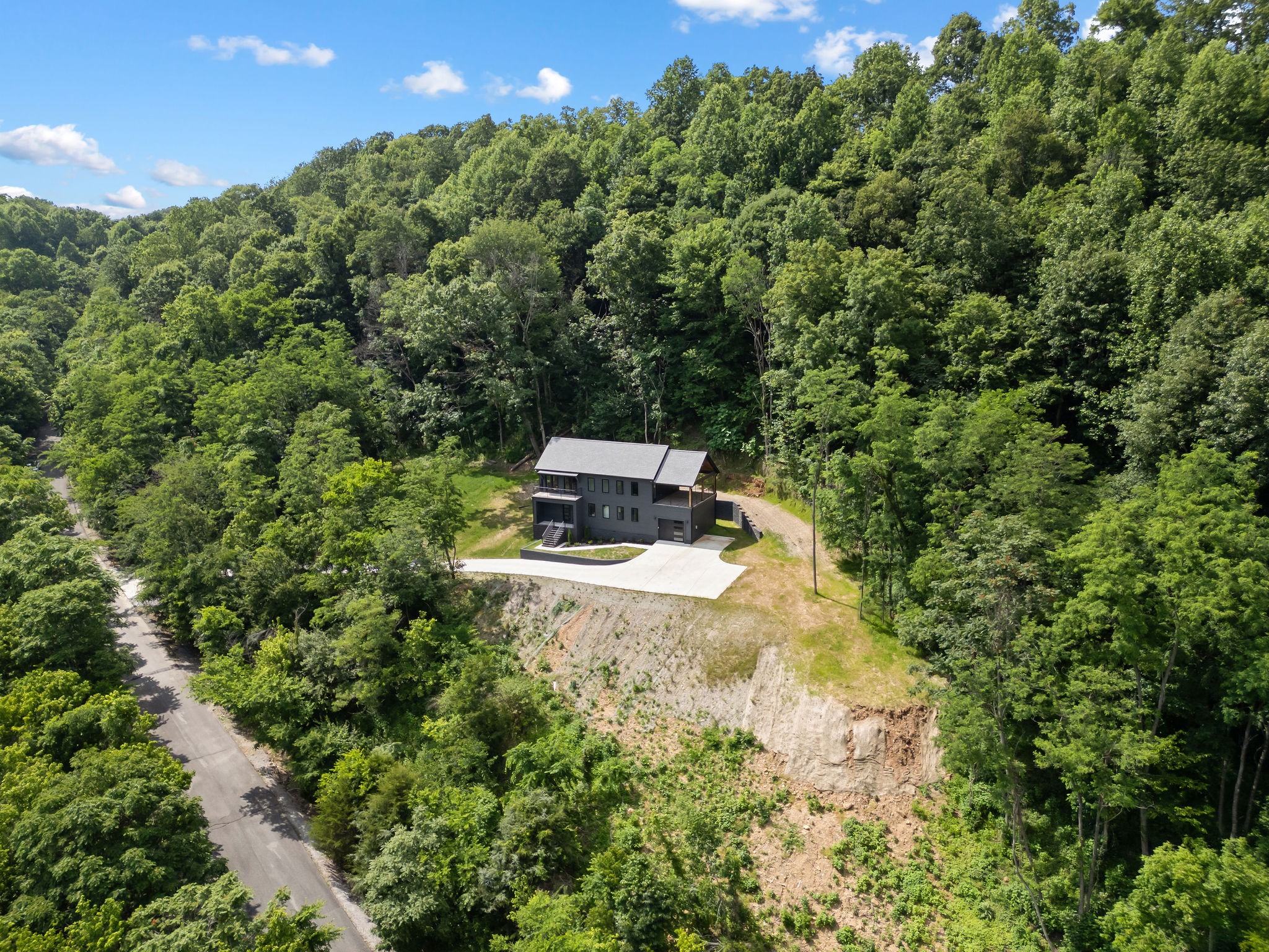 921 Blackberry Ridge Way Property Photo 46