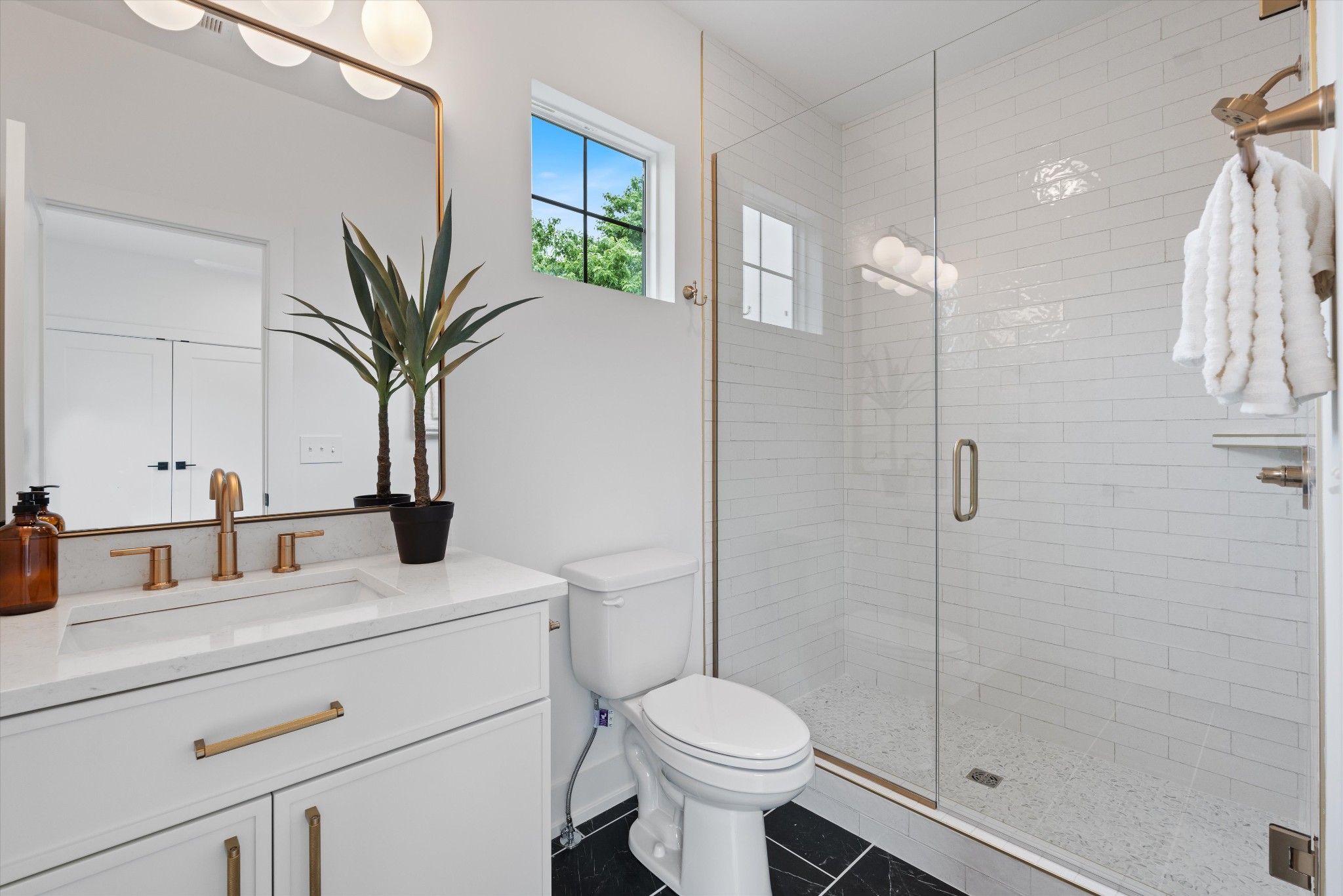 229 Cambridge Pl Property Photo 37