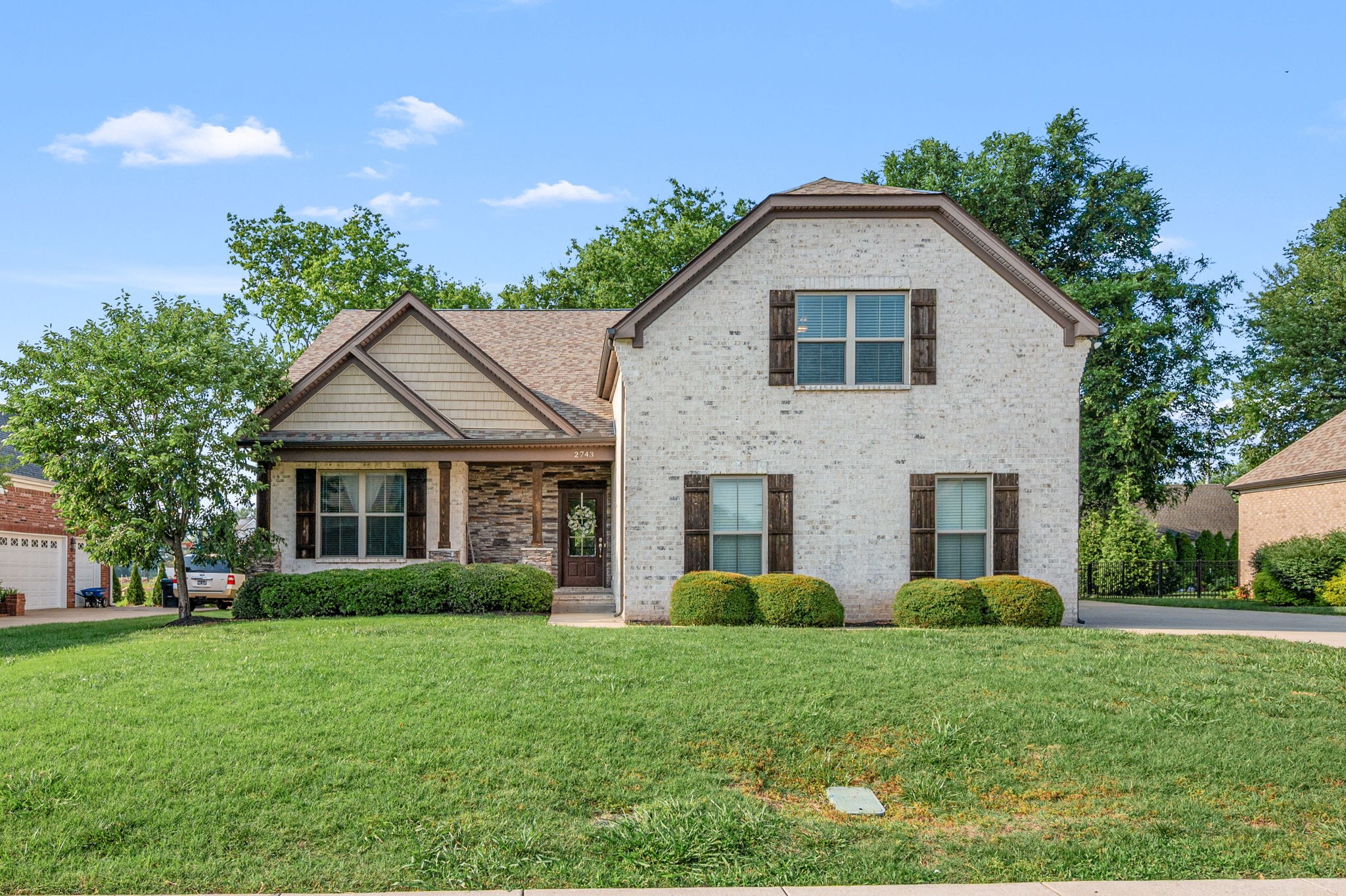 2743 Crowne Pointe Dr Property Photo 1