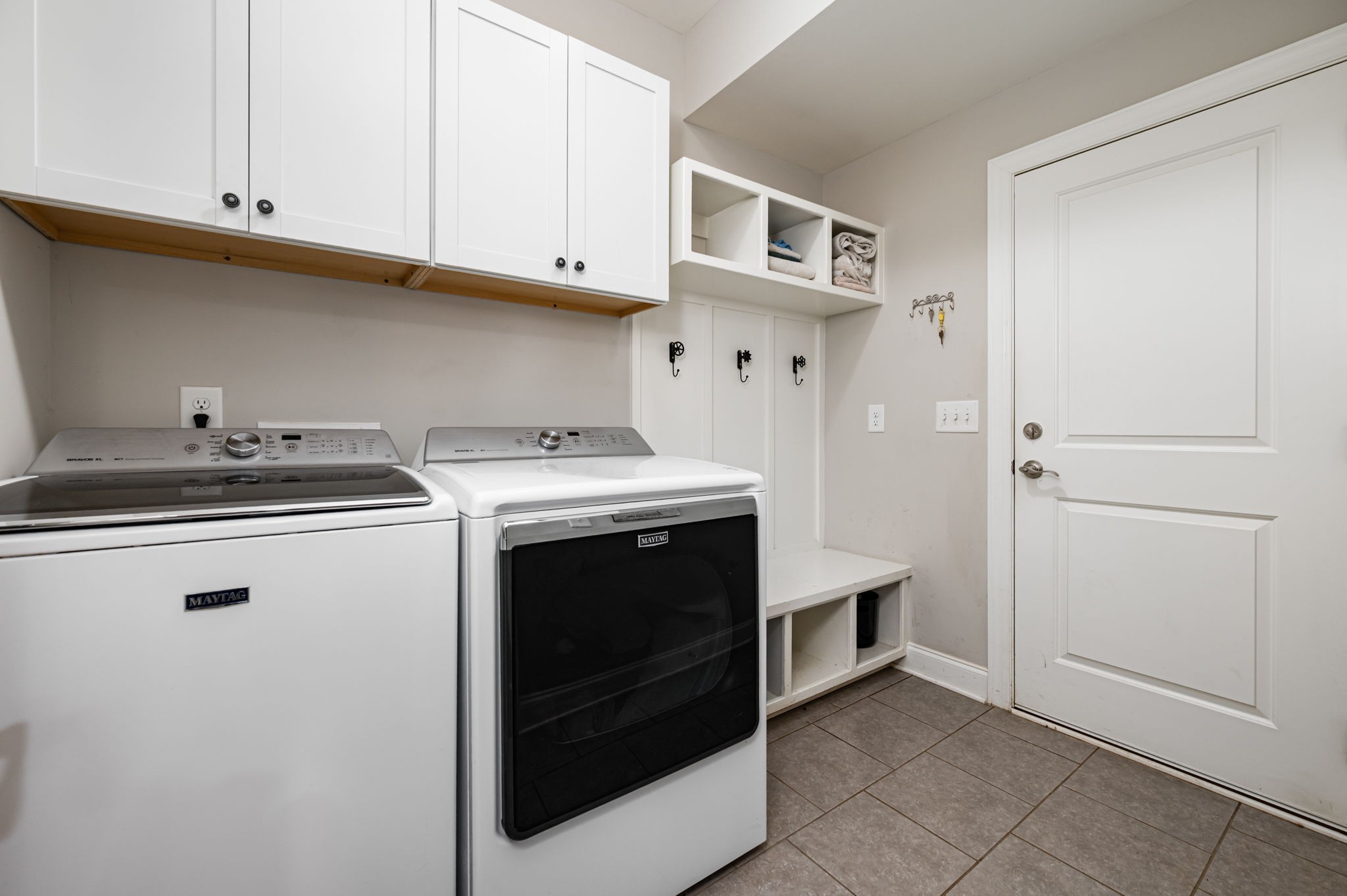 2743 Crowne Pointe Dr Property Photo 13