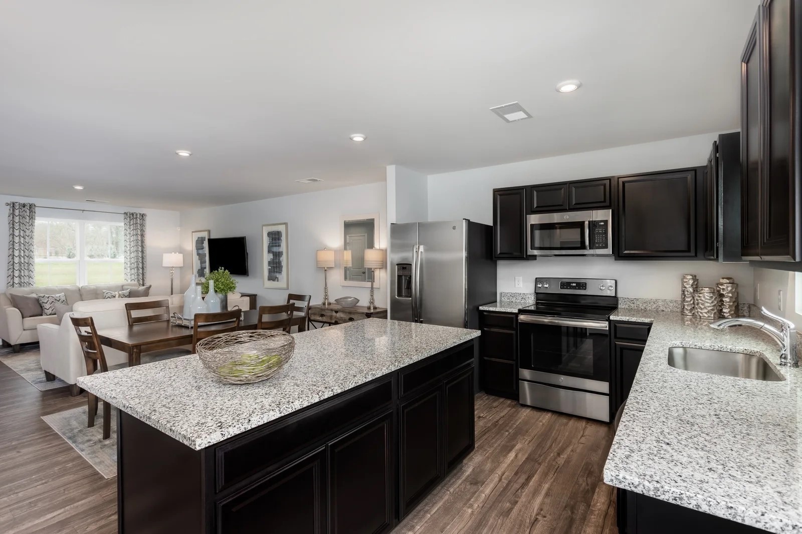 5072 Snow Owl Court Property Photo 2