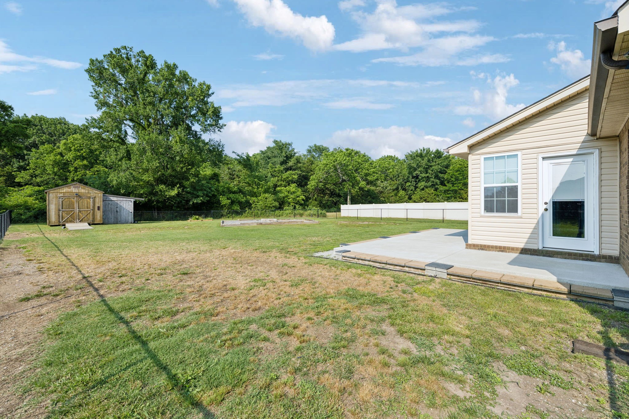 2605 Decatur Ln Property Photo 31