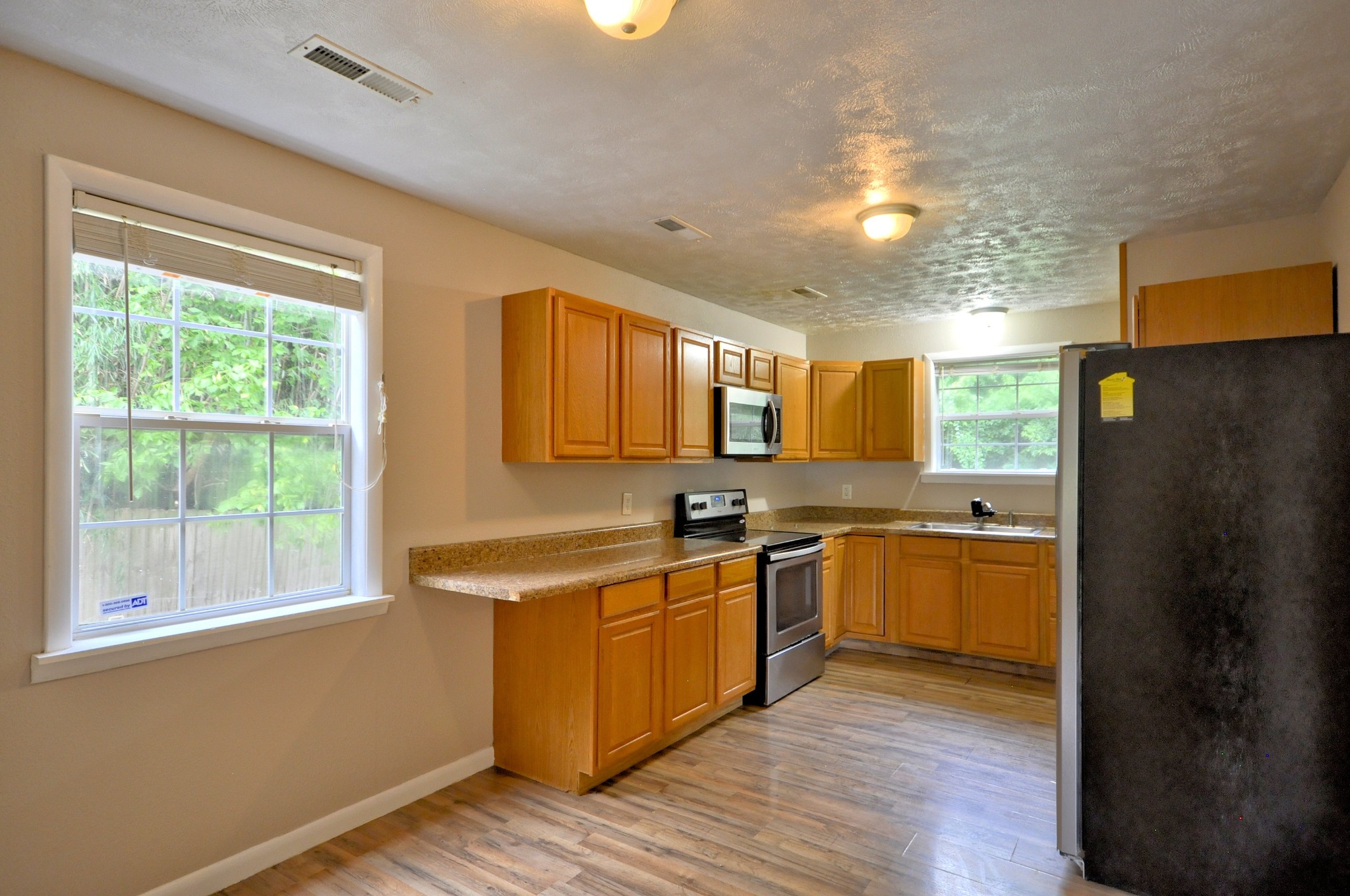 267 Raintree Dr Property Photo 7