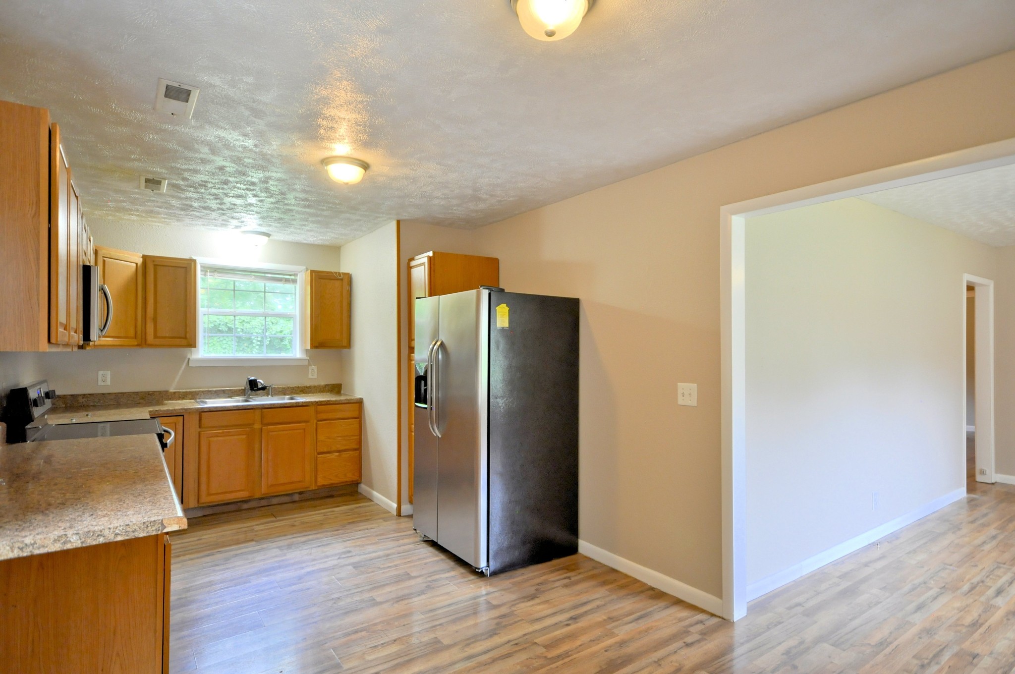267 Raintree Dr Property Photo 8