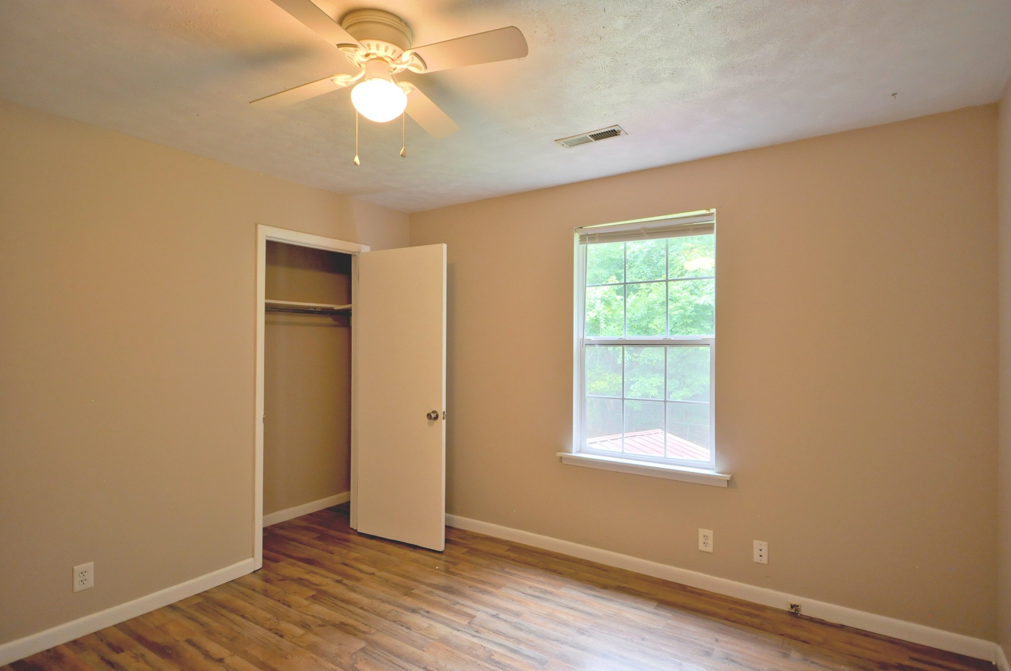 267 Raintree Dr Property Photo 21