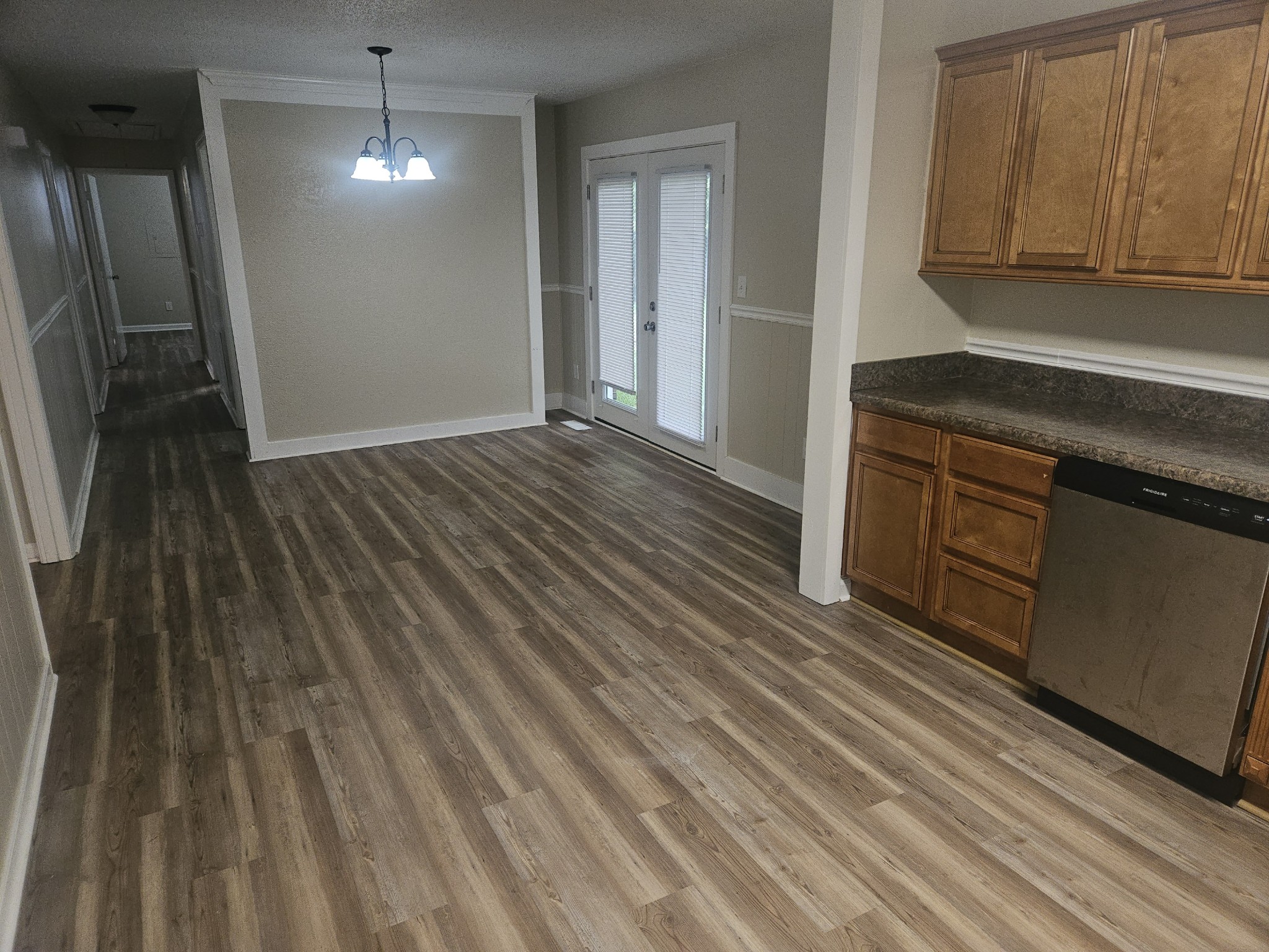 6731 Forrest Ln Property Photo 9