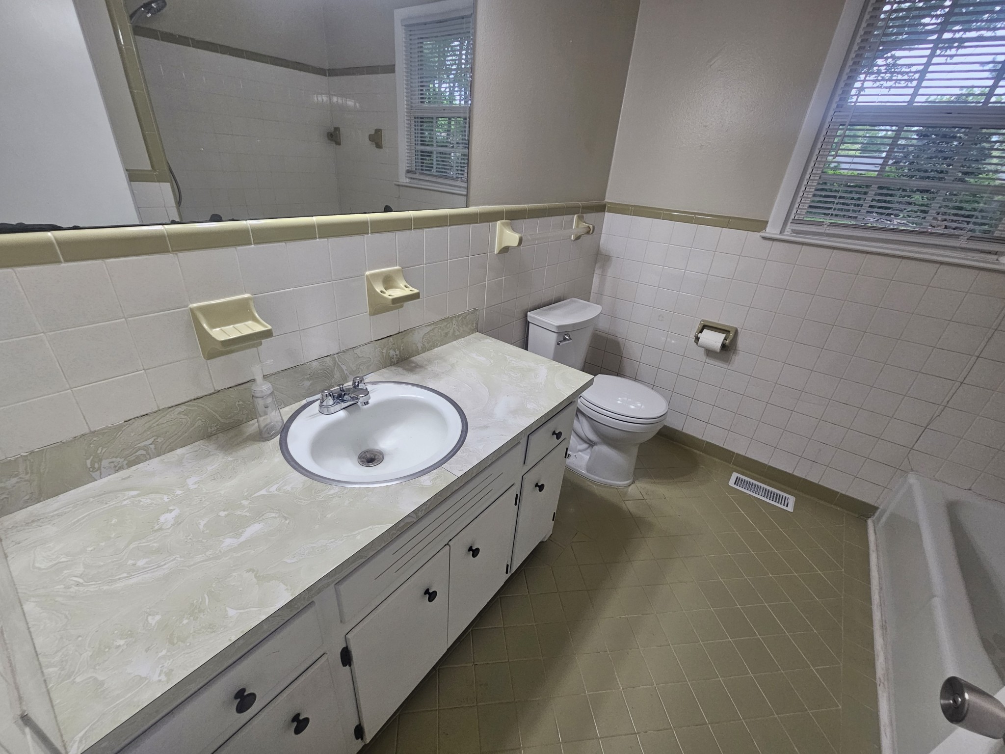 6731 Forrest Ln Property Photo 17
