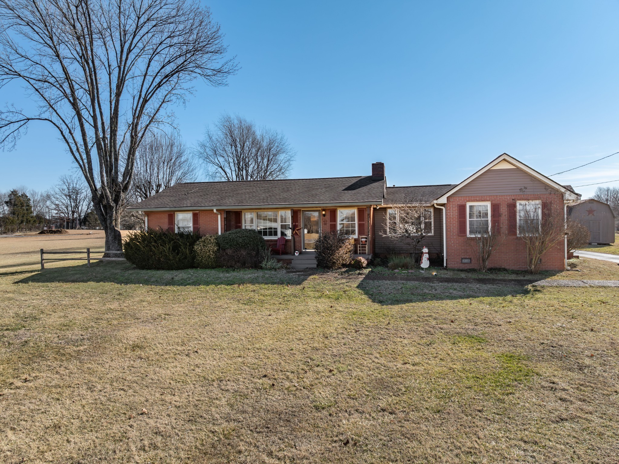 4606 Highway 31, W Property Photo 1
