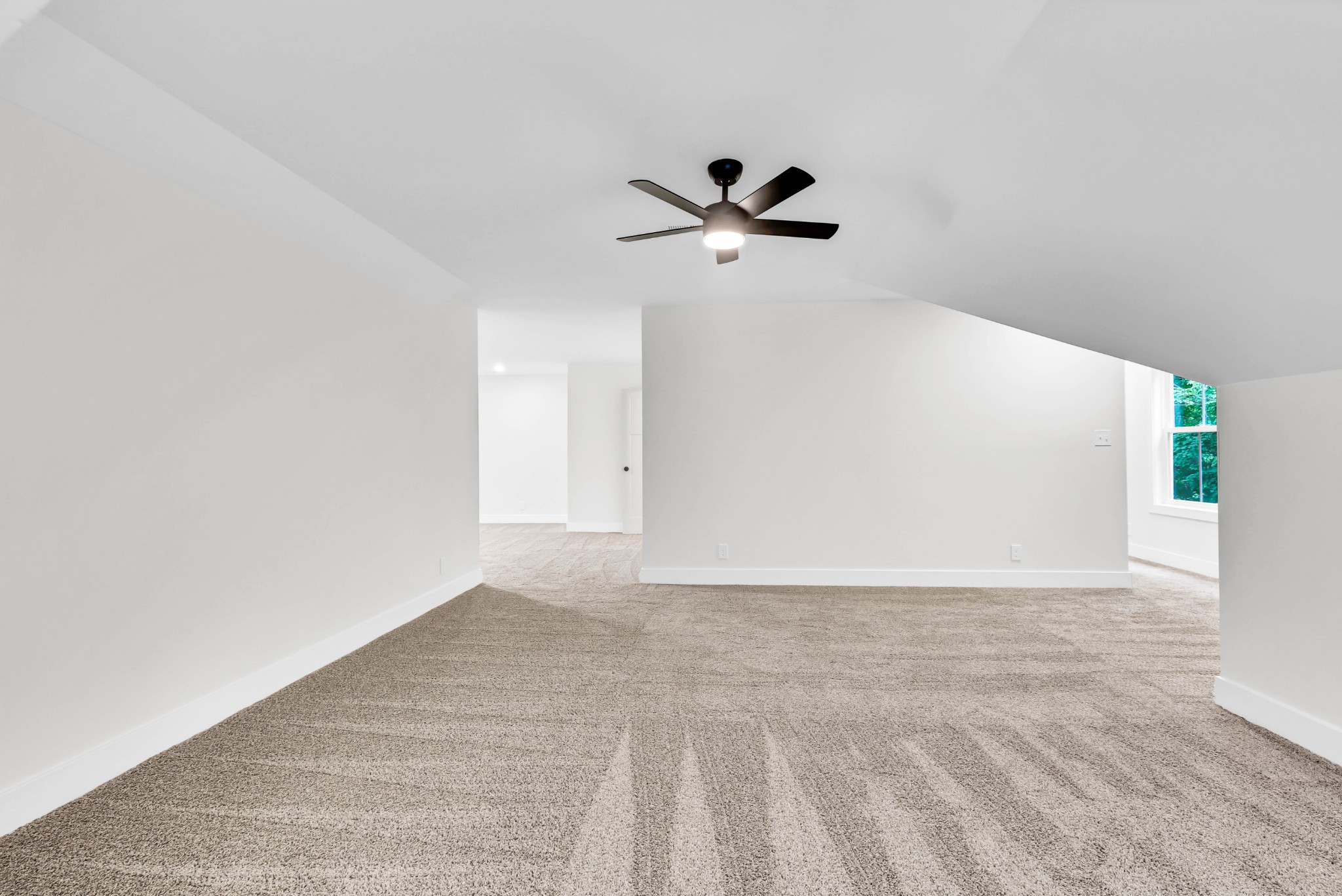 5570 Chambers Rd Property Photo 38