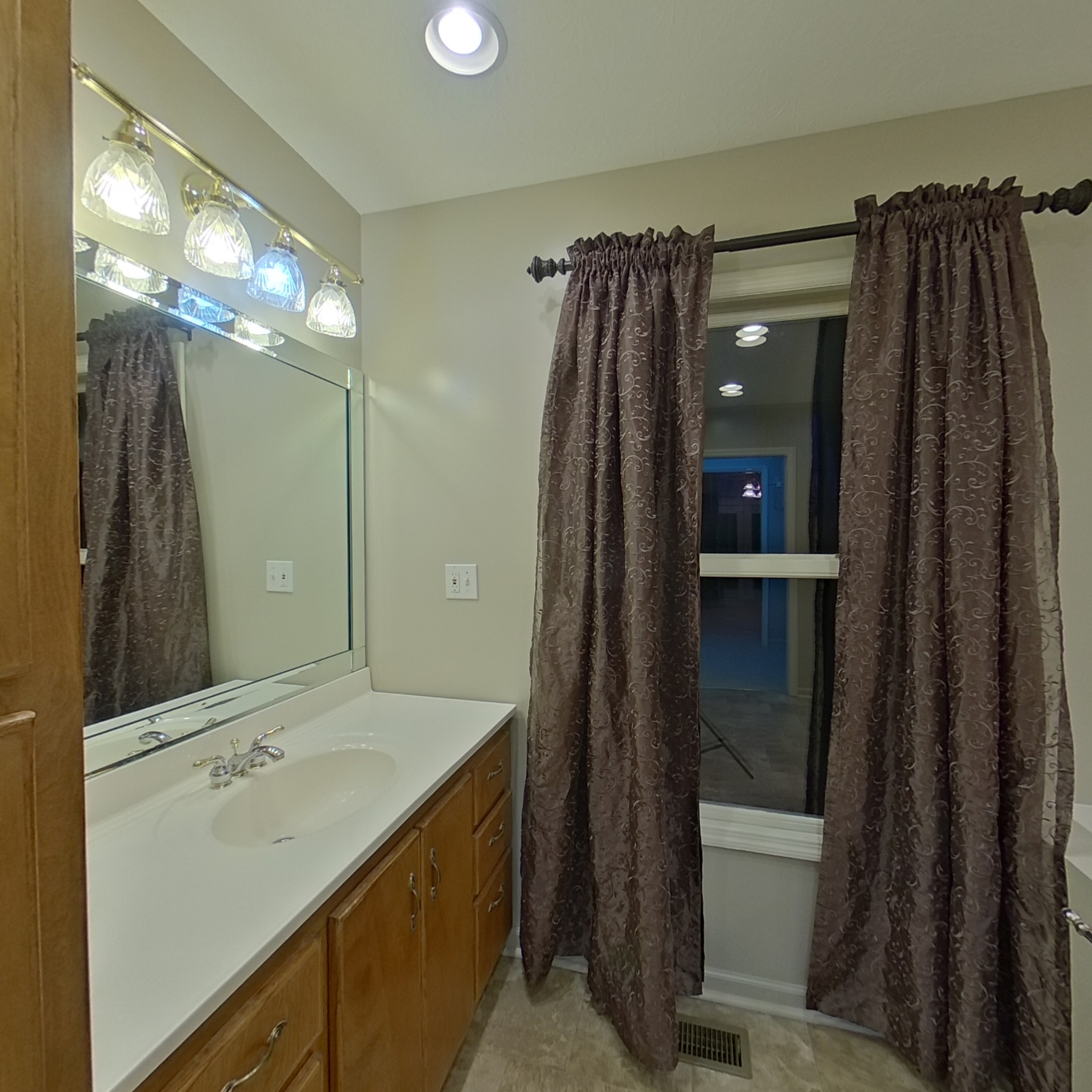 1147 Pickle Rd Property Photo 15